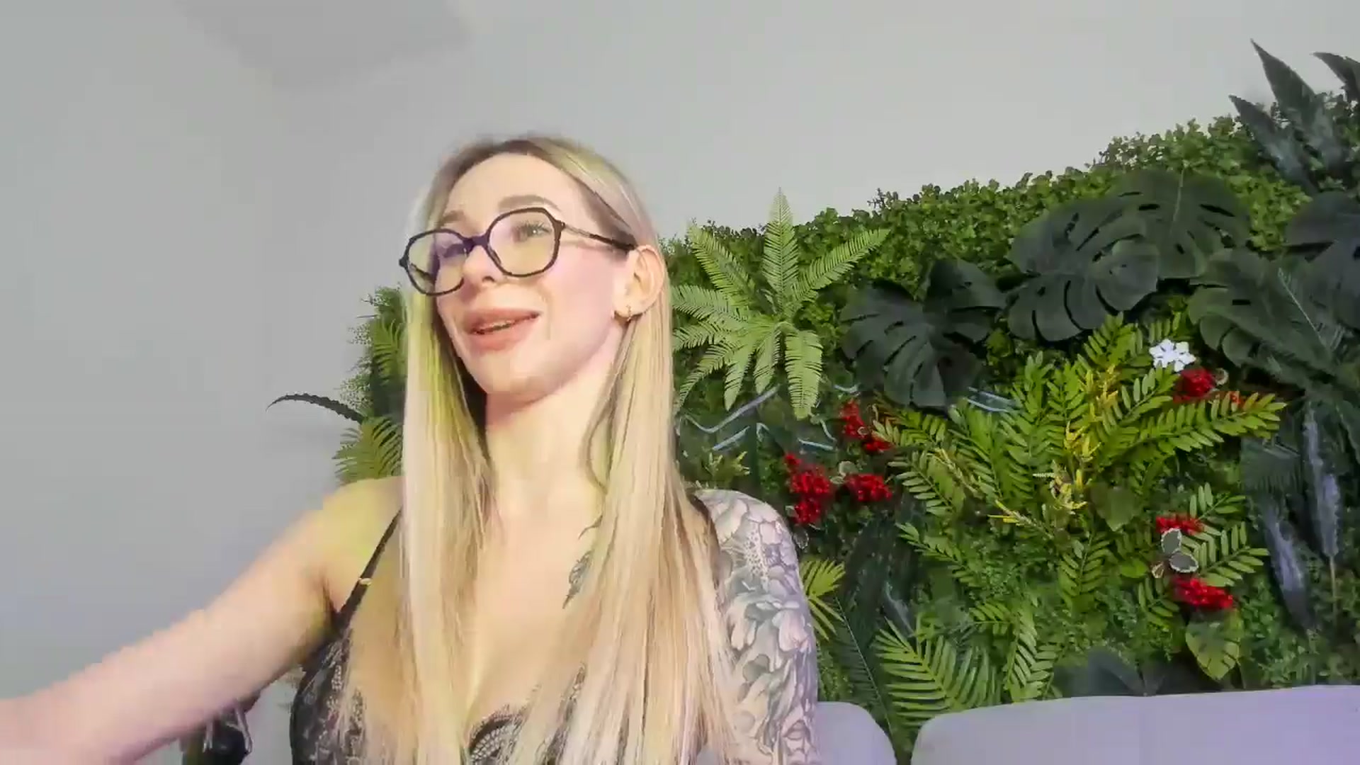 Gallery image thumbnail from Horny_Blond's myfreecams stream on, 02/20/2026, 10:48 image 14 of 20