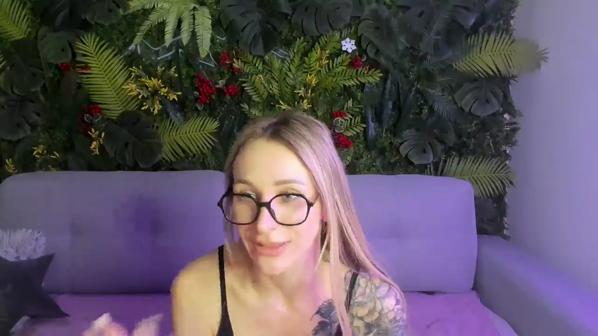 Gallery image thumbnail from Horny_Blond's myfreecams stream on, 02/21/2026, 10:46 image 14 of 20