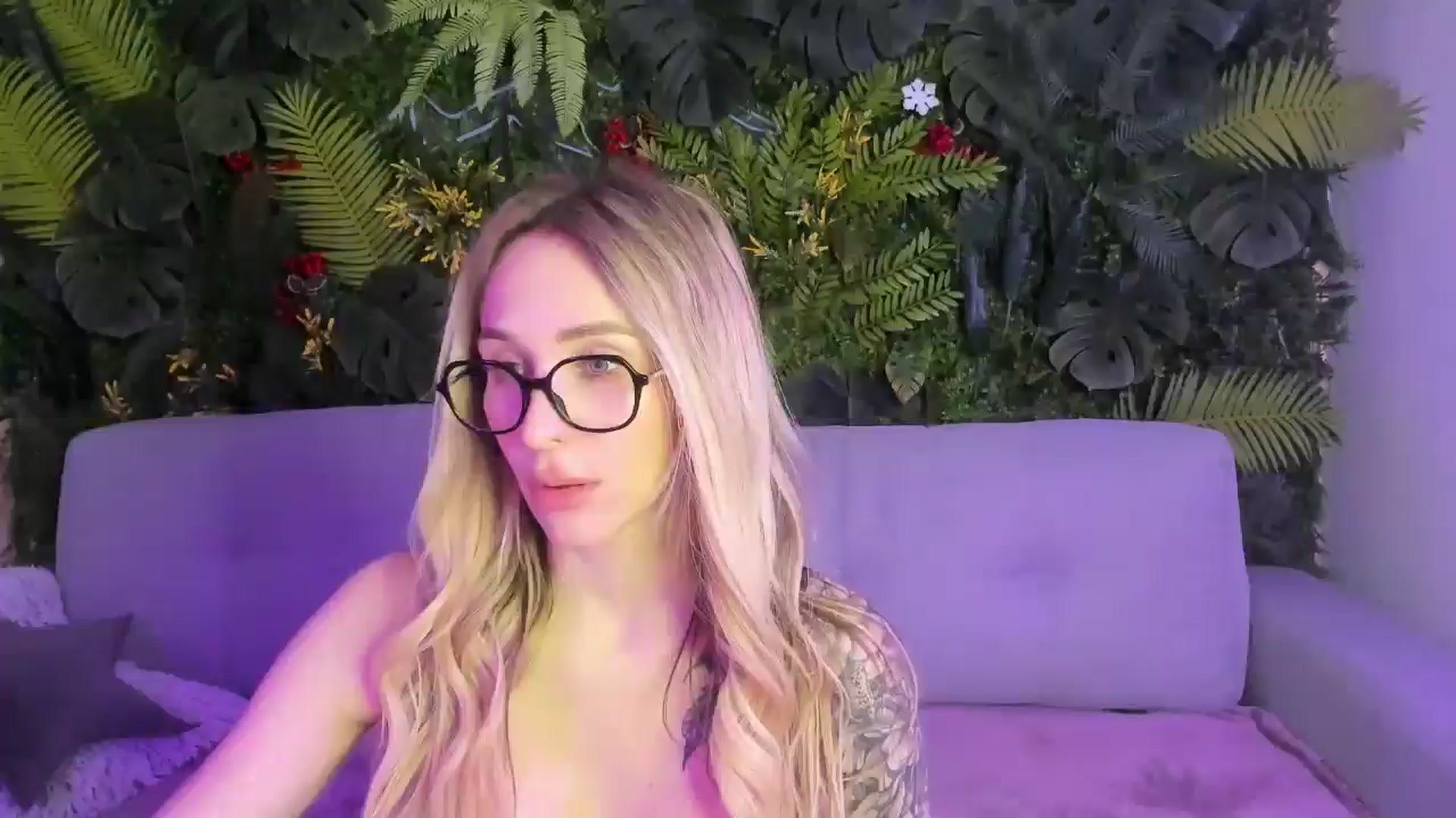 Gallery image thumbnail from Horny_Blond's myfreecams stream on, 02/22/2026, 13:23 image 4 of 20
