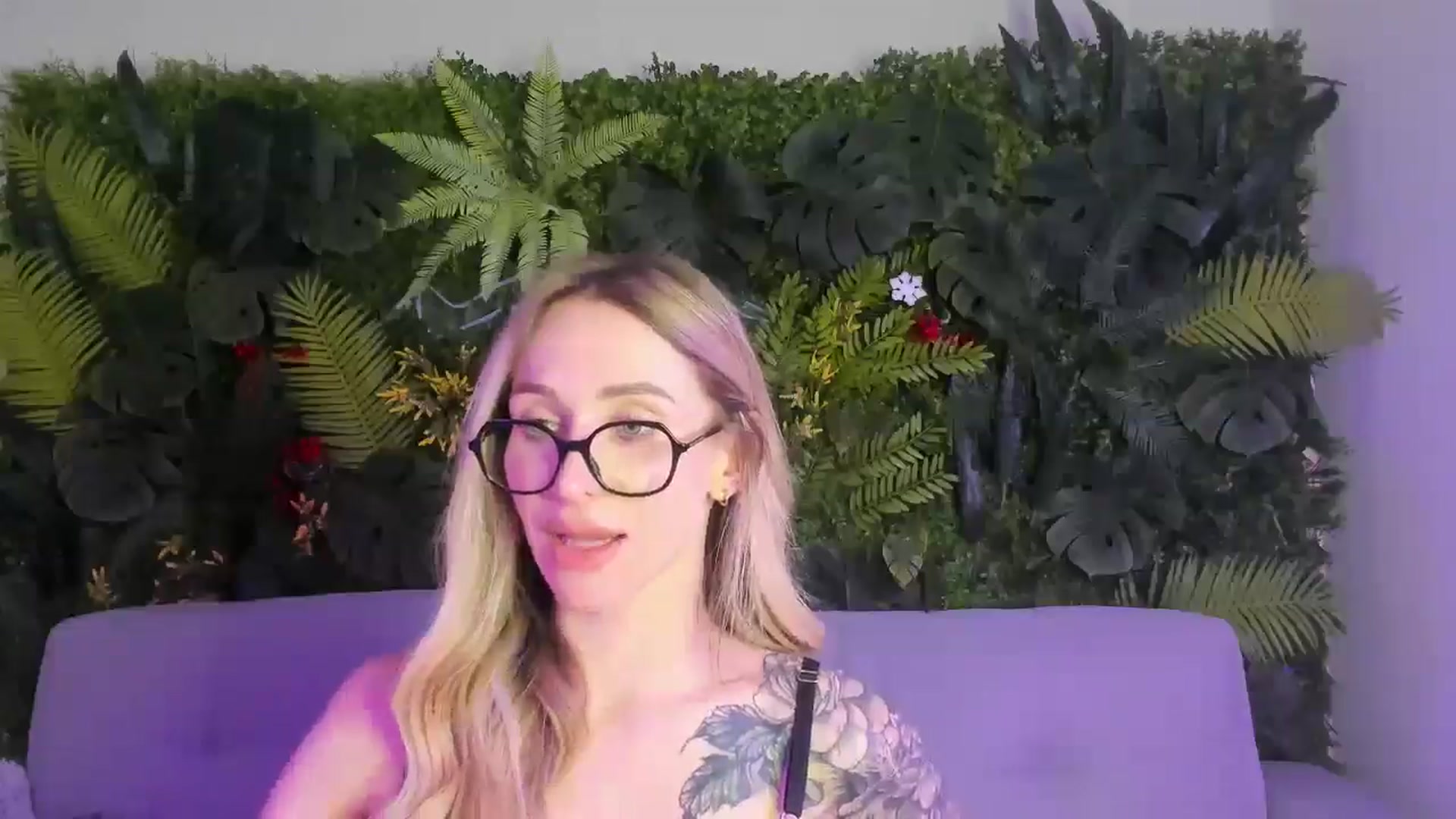 Gallery image thumbnail from Horny_Blond's myfreecams stream on, 02/22/2026, 14:10 image 9 of 20