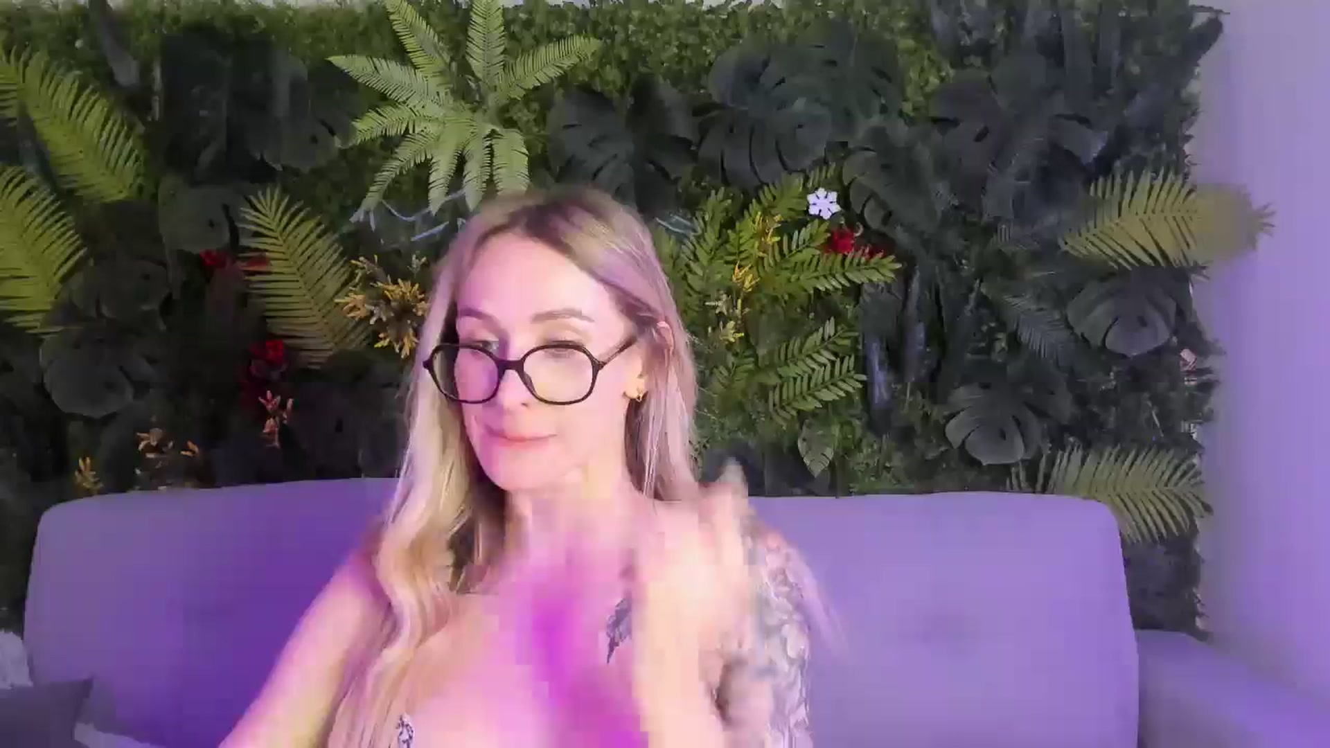 Gallery image thumbnail from Horny_Blond's myfreecams stream on, 02/22/2026, 14:10 image 18 of 20