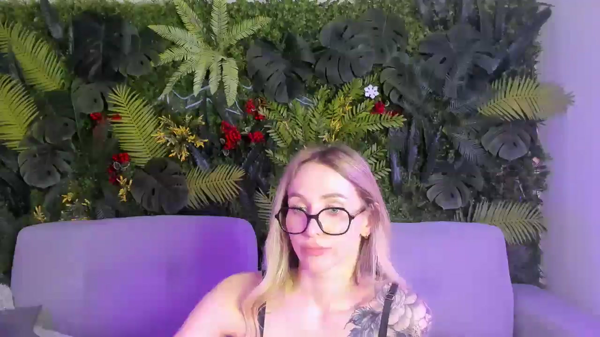Gallery image thumbnail from Horny_Blond's myfreecams stream on, 02/22/2026, 14:10 image 12 of 20