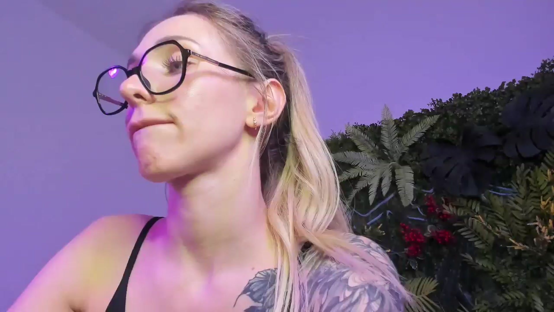 Gallery image thumbnail from Horny_Blond's myfreecams stream on, 02/23/2026, 11:26 image 16 of 20