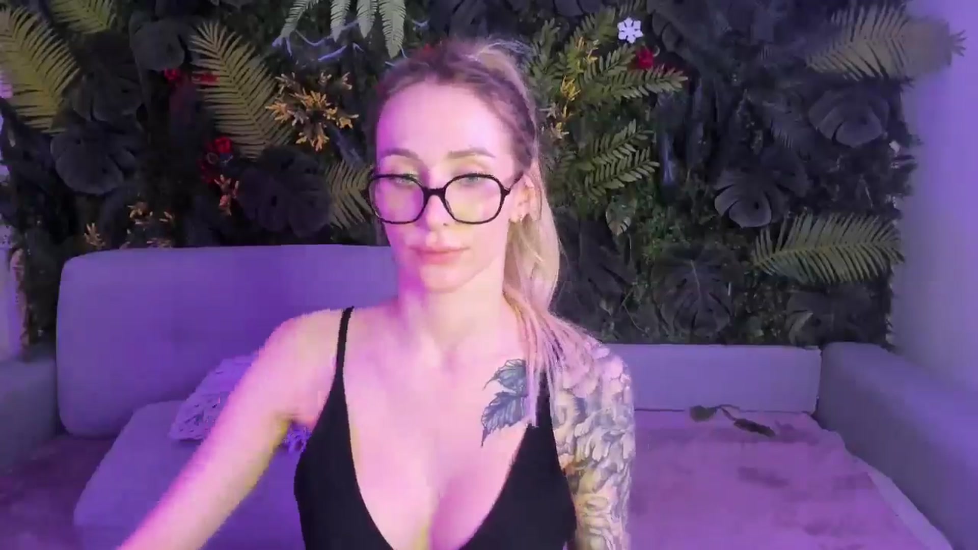 Gallery image thumbnail from Horny_Blond's myfreecams stream on, 02/23/2026, 11:26 image 18 of 20