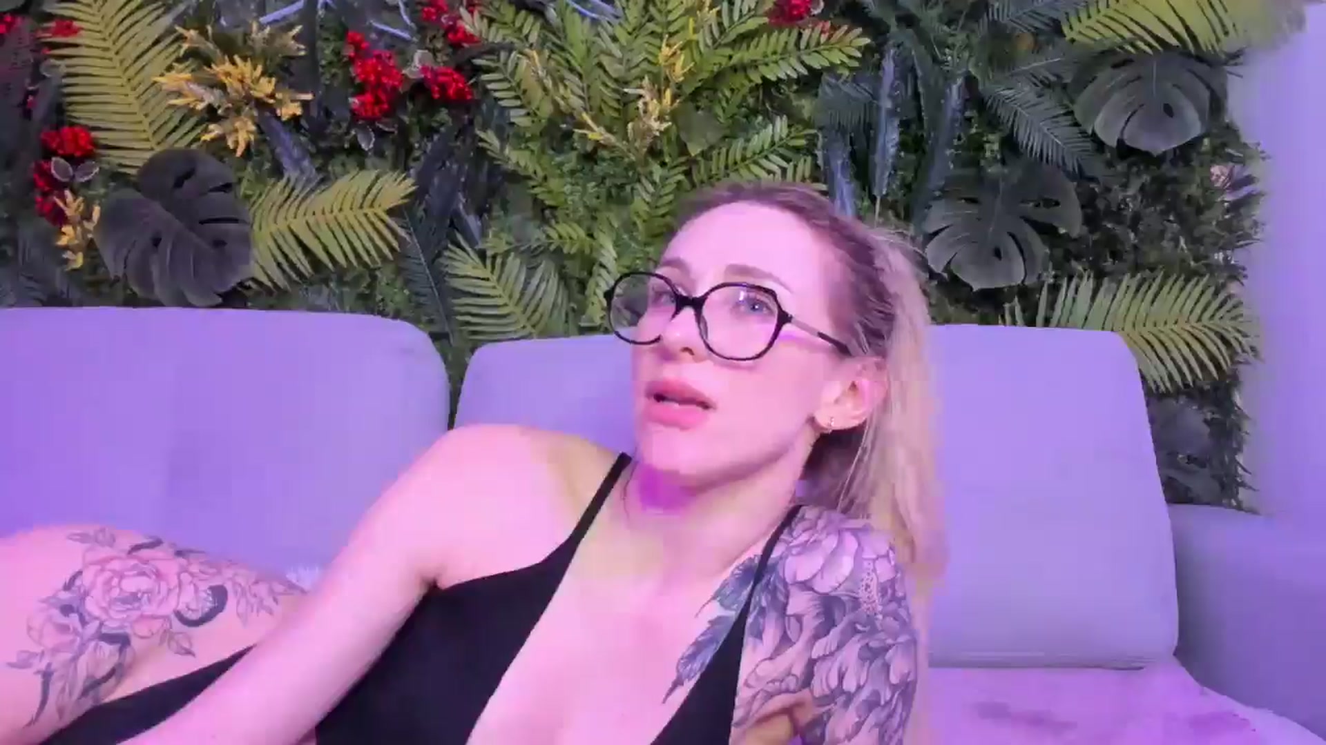 Gallery image thumbnail from Horny_Blond's myfreecams stream on, 02/23/2026, 13:43 image 17 of 20