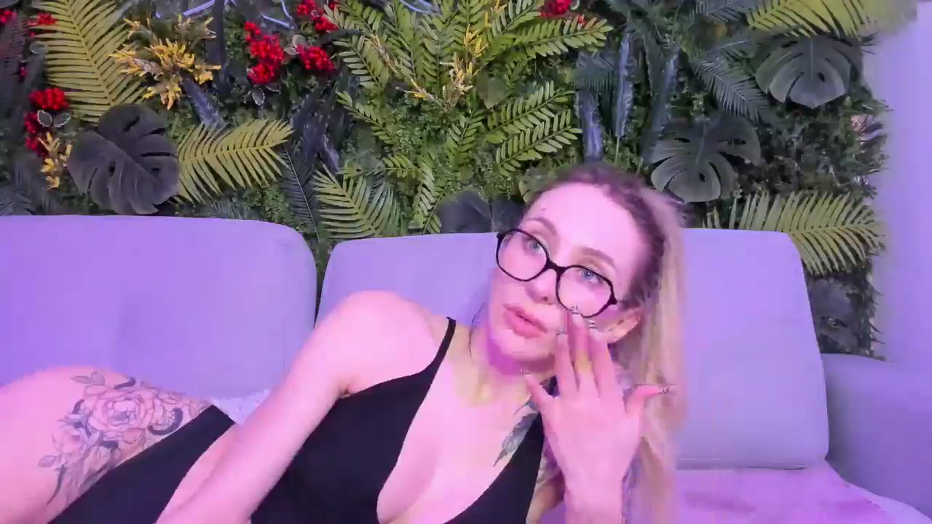 Gallery image thumbnail from Horny_Blond's myfreecams stream on, 02/23/2026, 13:43 image 15 of 20