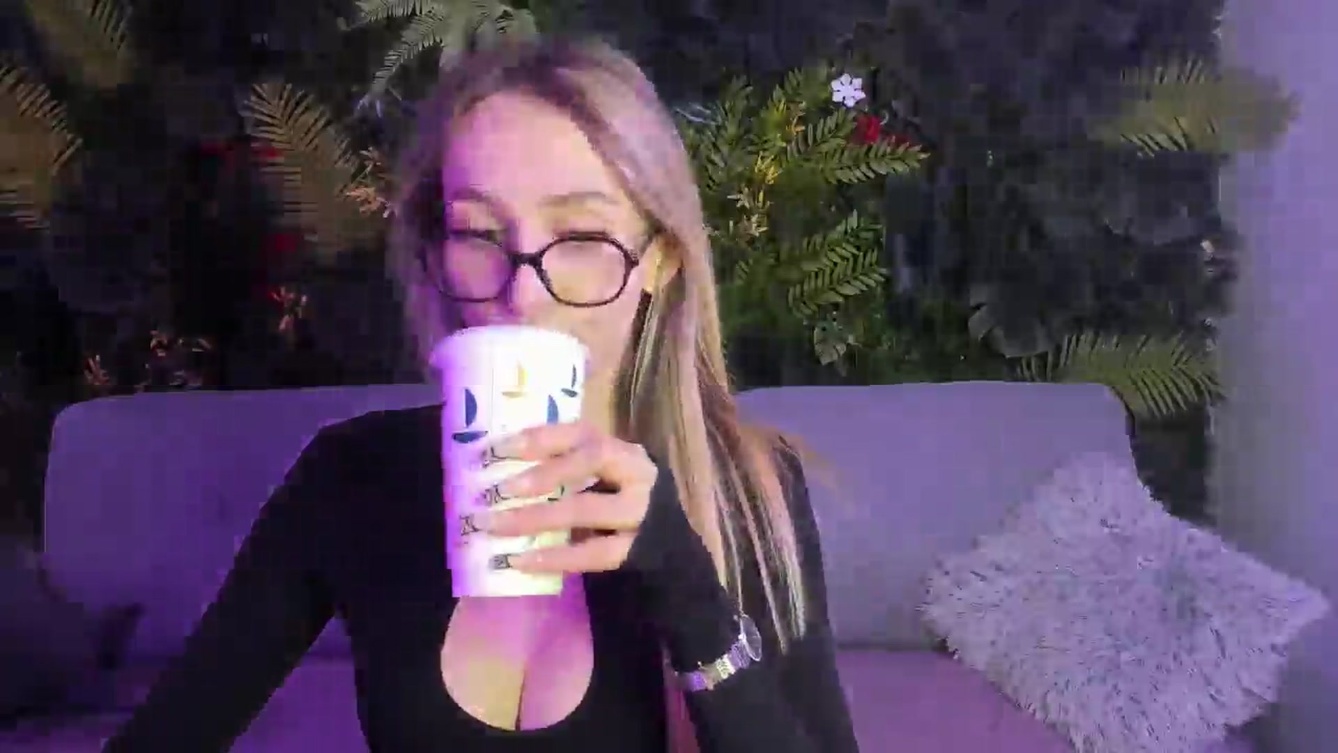 Gallery image thumbnail from Horny_Blond's myfreecams stream on, 02/27/2026, 11:30 image 7 of 20