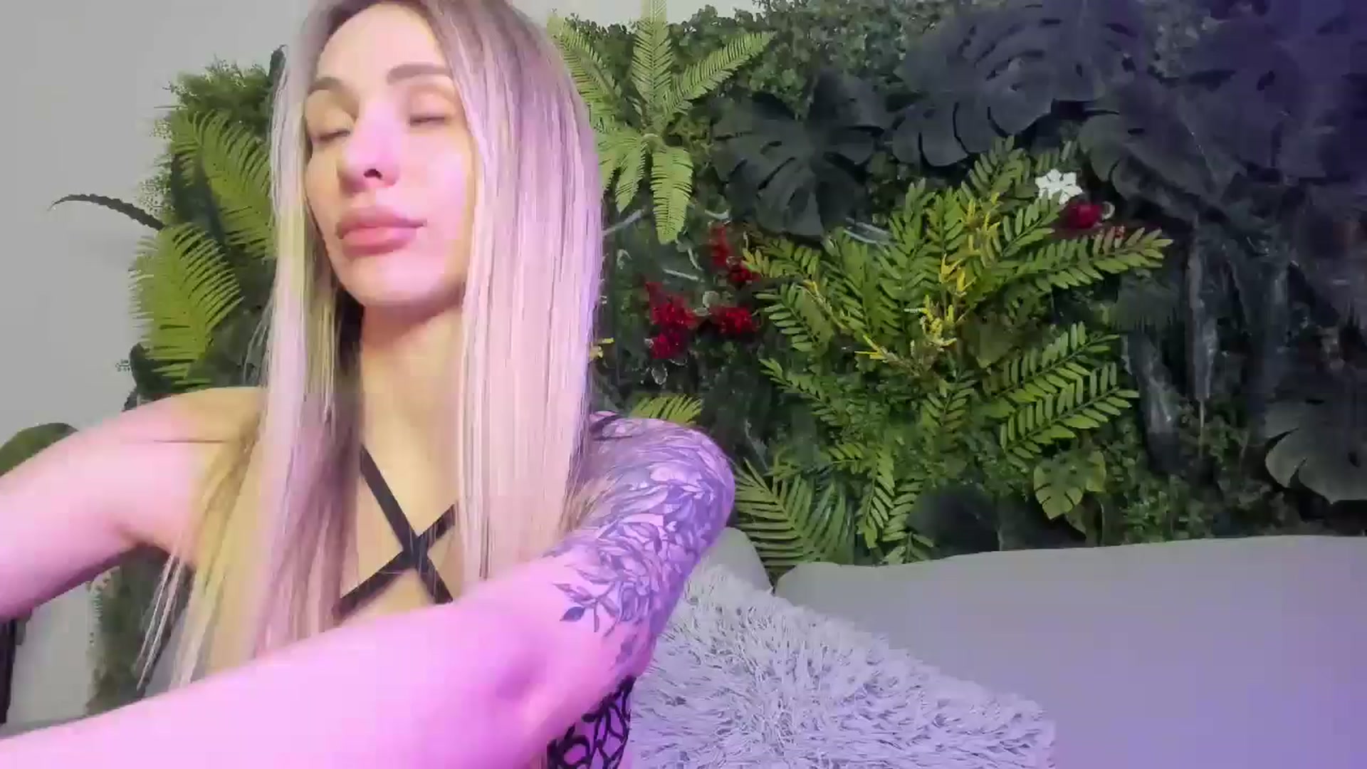 Gallery image thumbnail from Horny_Blond's myfreecams stream on, 02/28/2026, 11:17 image 4 of 20