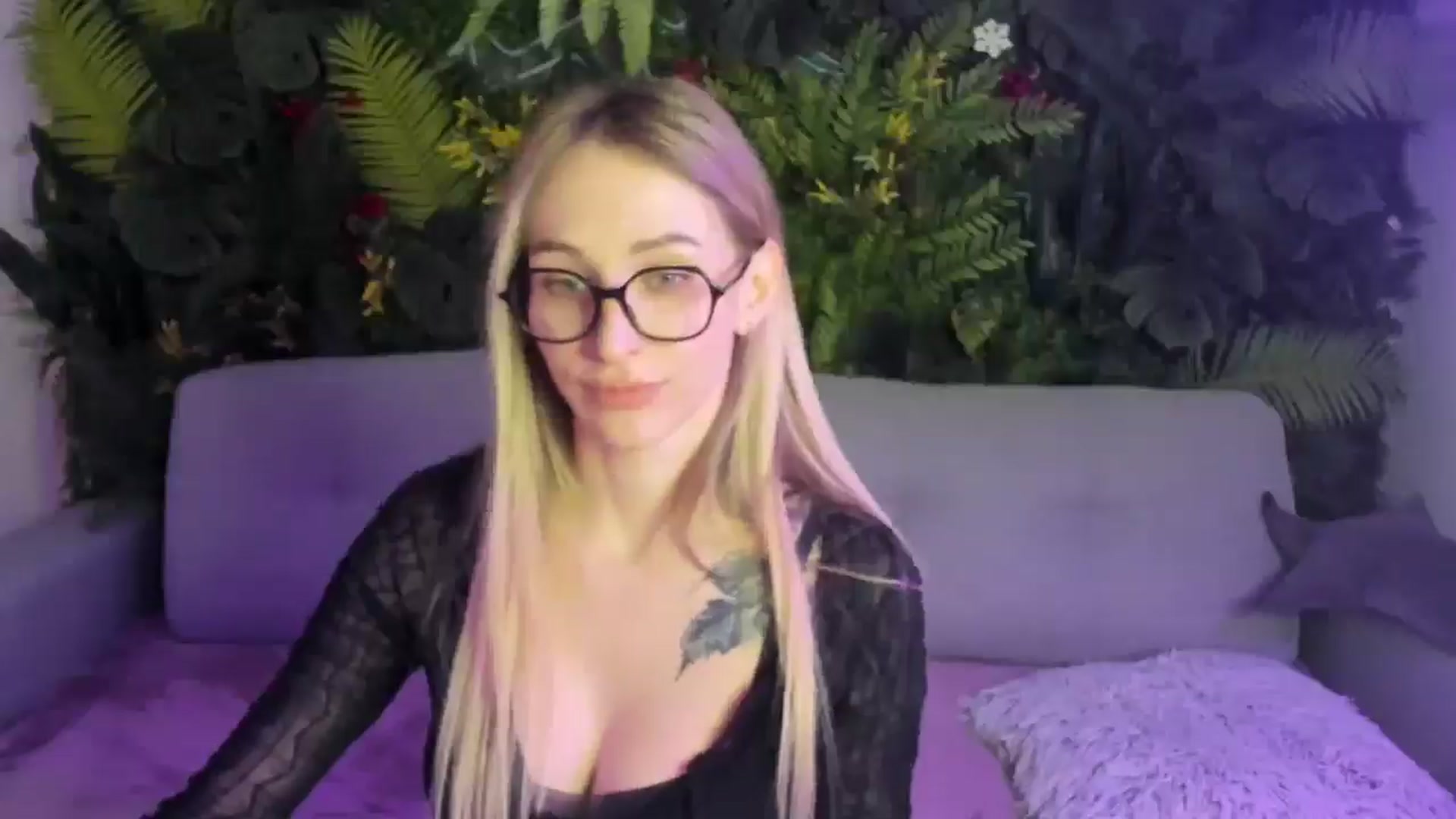 Gallery image thumbnail from Horny_Blond's myfreecams stream on, 03/02/2026, 12:06 image 8 of 20