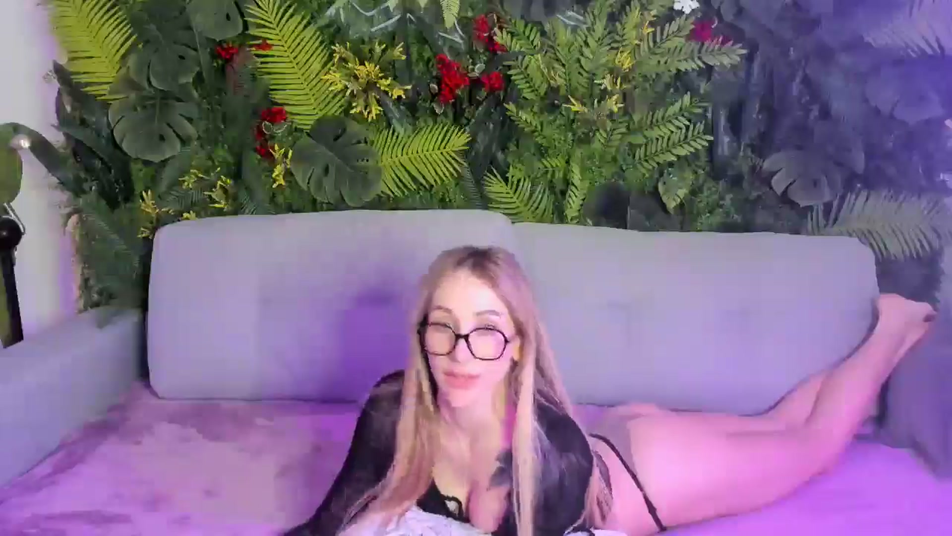 Gallery image thumbnail from Horny_Blond's myfreecams stream on, 03/02/2026, 13:31 image 9 of 20