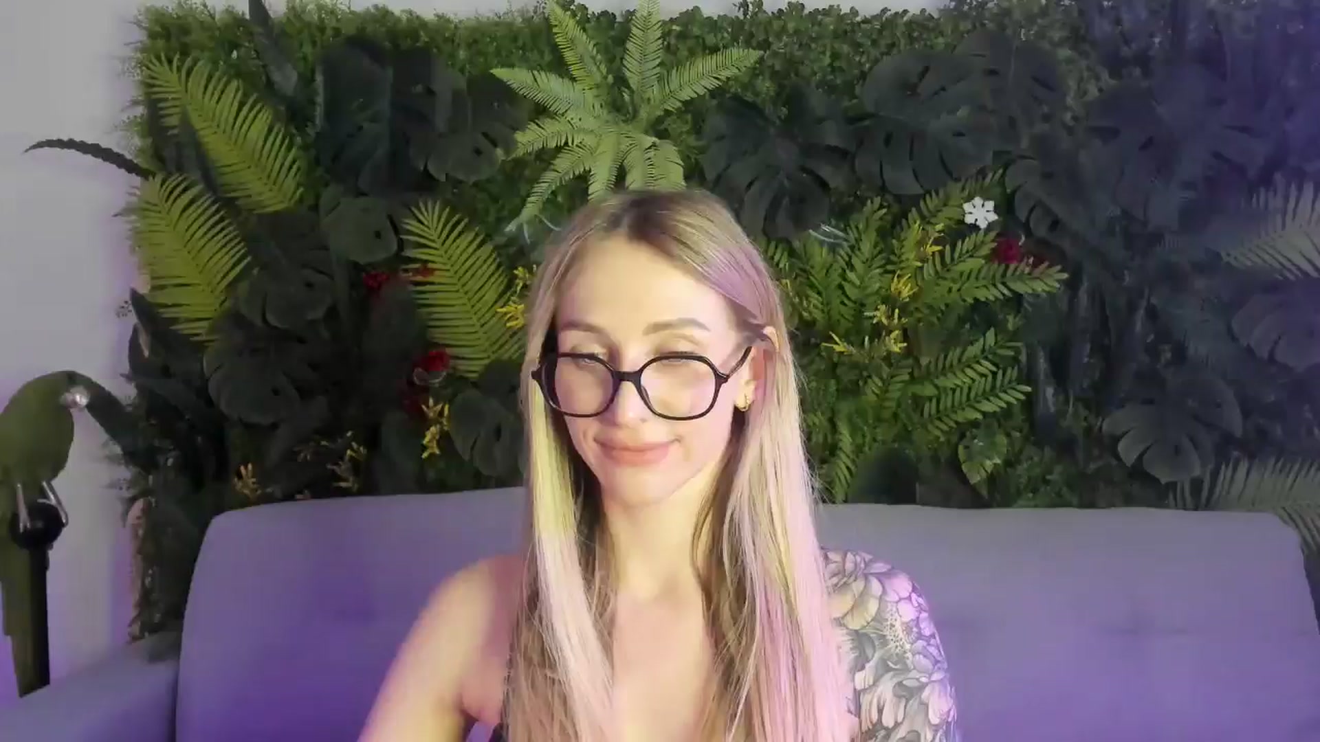 Gallery image thumbnail from Horny_Blond's myfreecams stream on, 03/04/2026, 14:49 image 12 of 20