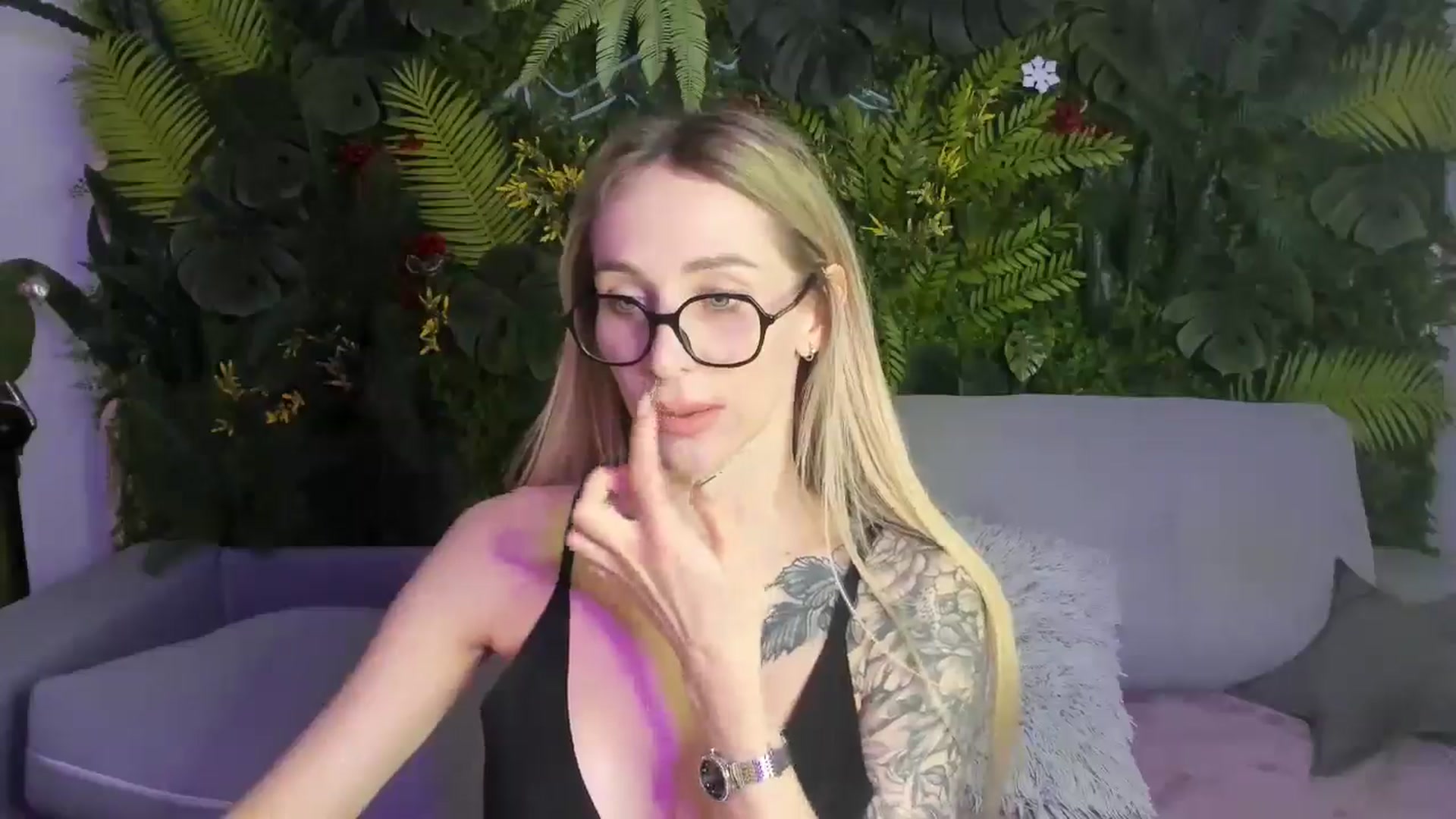 Gallery image thumbnail from Horny_Blond's myfreecams stream on, 03/07/2026, 10:37 image 11 of 20
