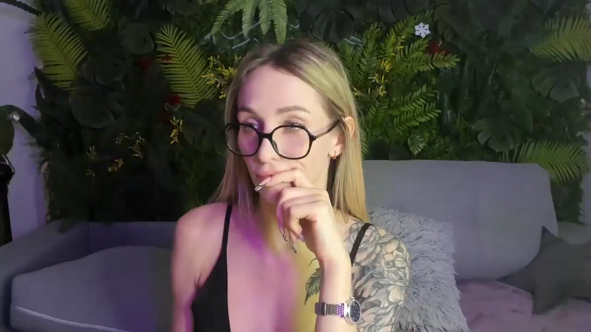 Gallery image thumbnail from Horny_Blond's myfreecams stream on, 03/07/2026, 10:37 image 13 of 20