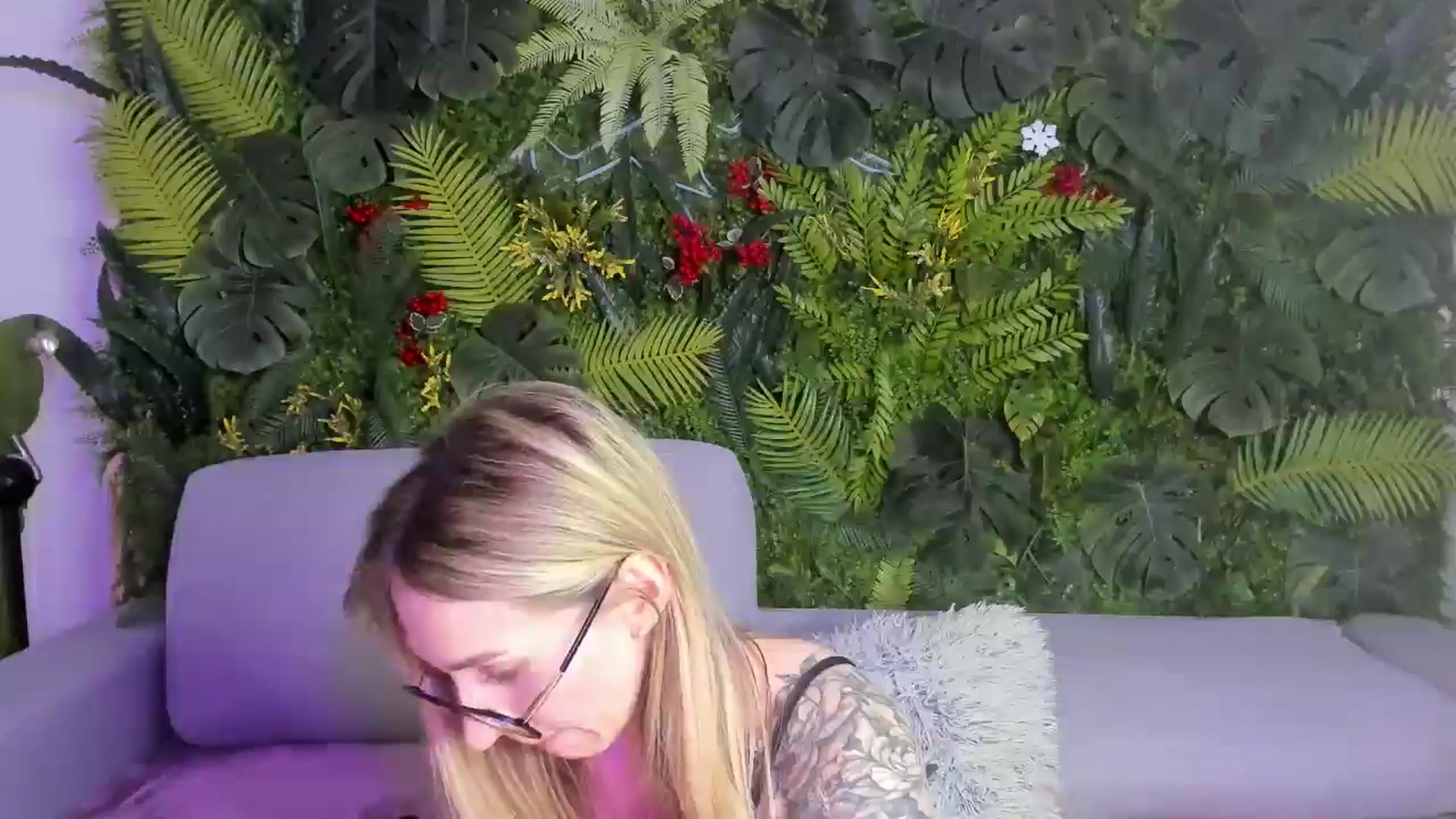Gallery image thumbnail from Horny_Blond's myfreecams stream on, 03/07/2026, 14:45 image 6 of 20