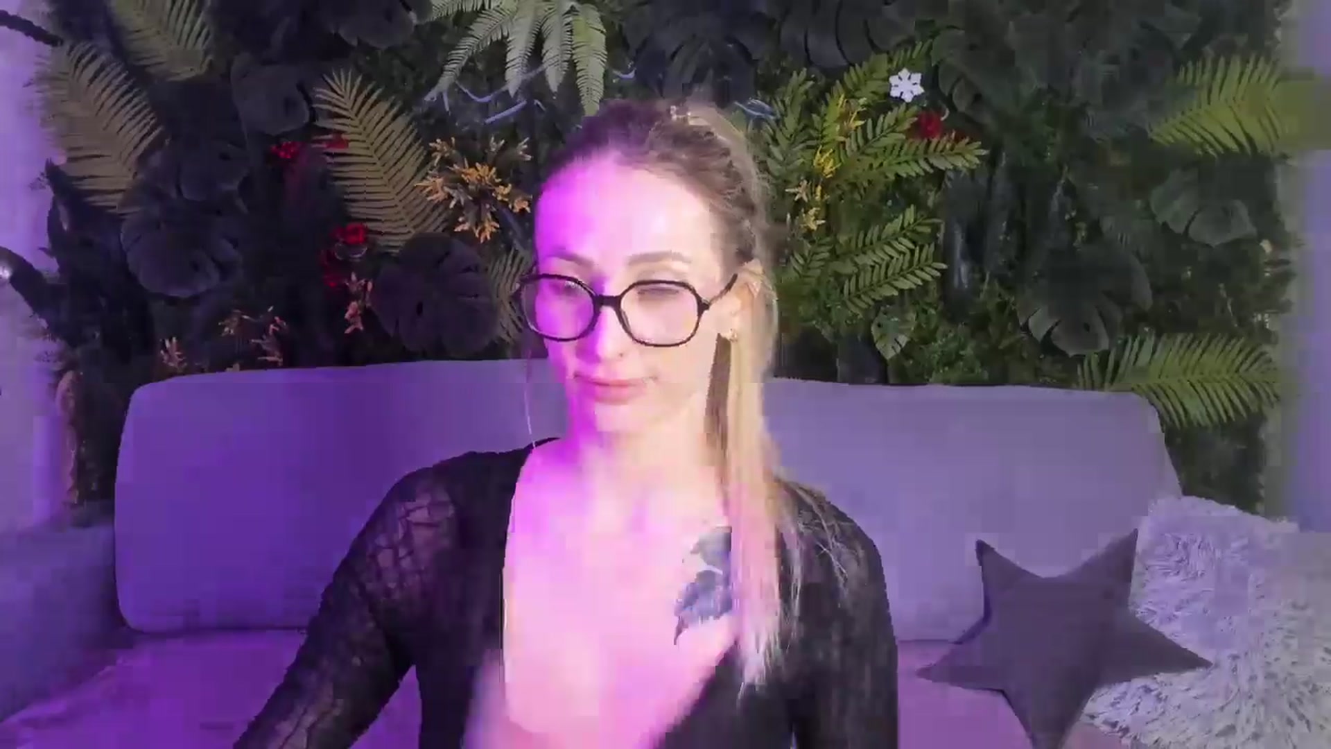Gallery image thumbnail from Horny_Blond's myfreecams stream on, 03/08/2026, 09:22 image 7 of 20