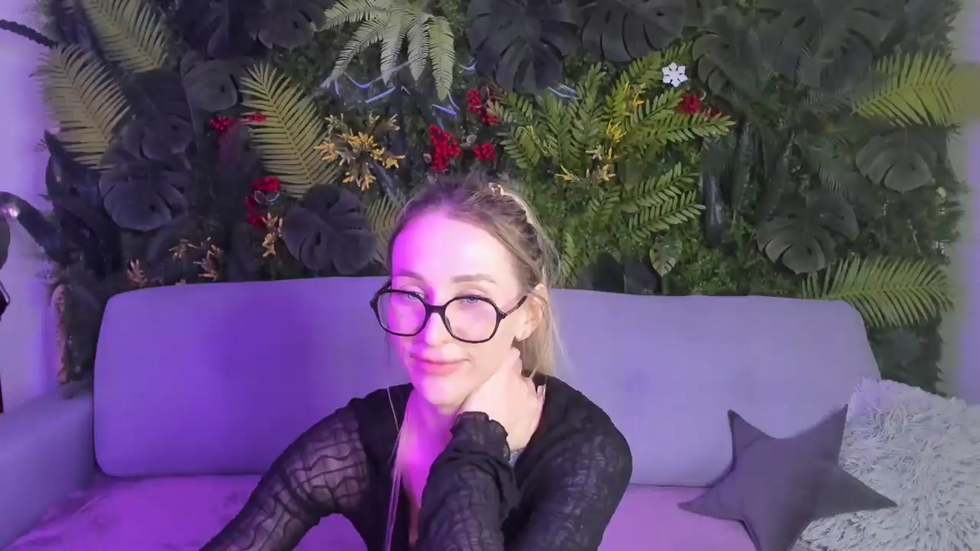 Gallery image thumbnail from Horny_Blond's myfreecams stream on, 03/08/2026, 11:32 image 9 of 20