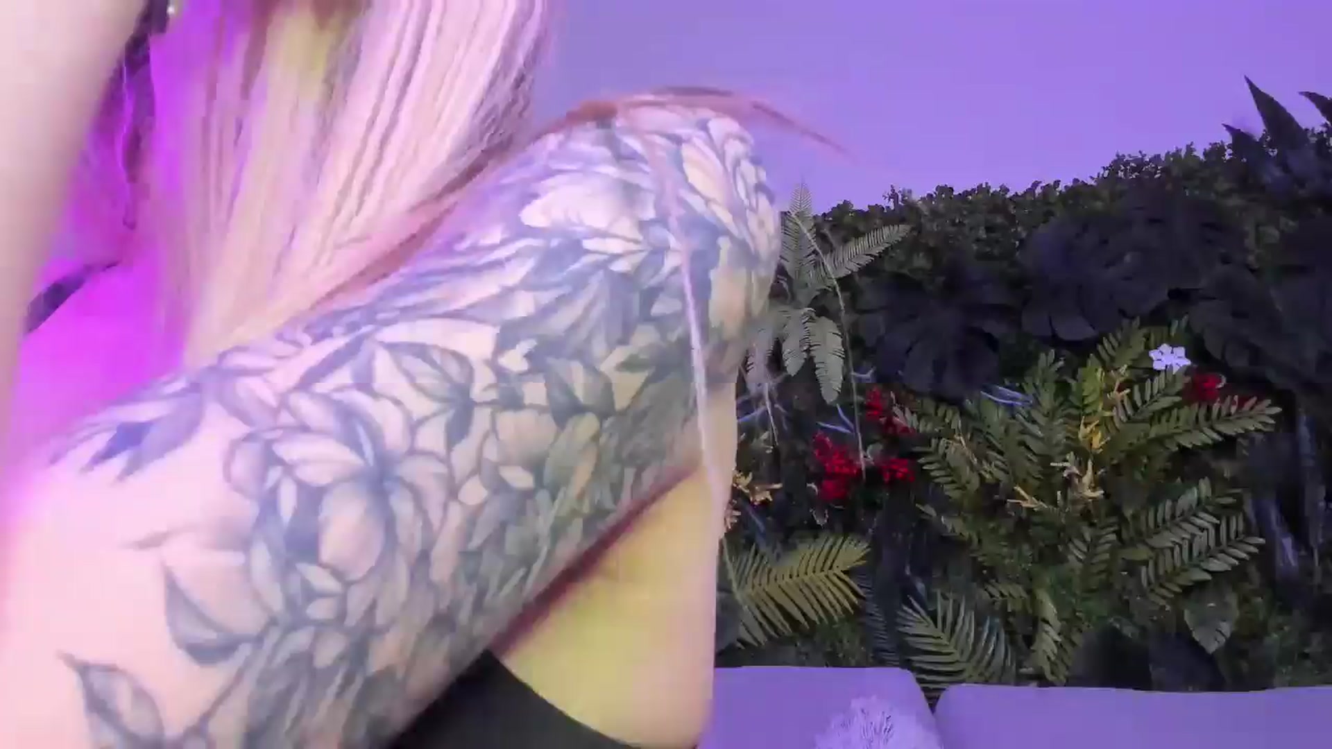 Gallery image thumbnail from Horny_Blond's myfreecams stream on, 03/09/2026, 12:32 image 19 of 20