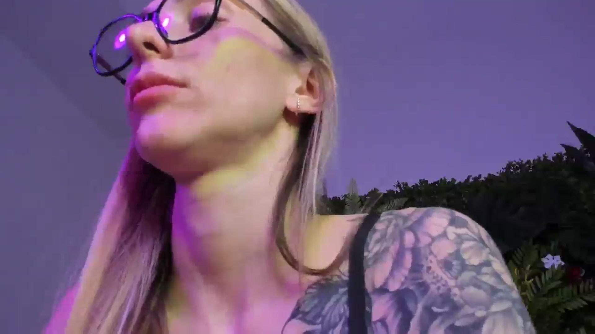 Gallery image thumbnail from Horny_Blond's myfreecams stream on, 03/09/2026, 13:42 image 3 of 20