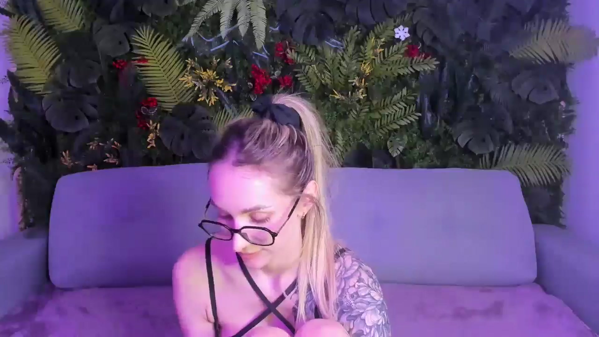 Gallery image thumbnail from Horny_Blond's myfreecams stream on, 03/10/2026, 12:04 image 3 of 20