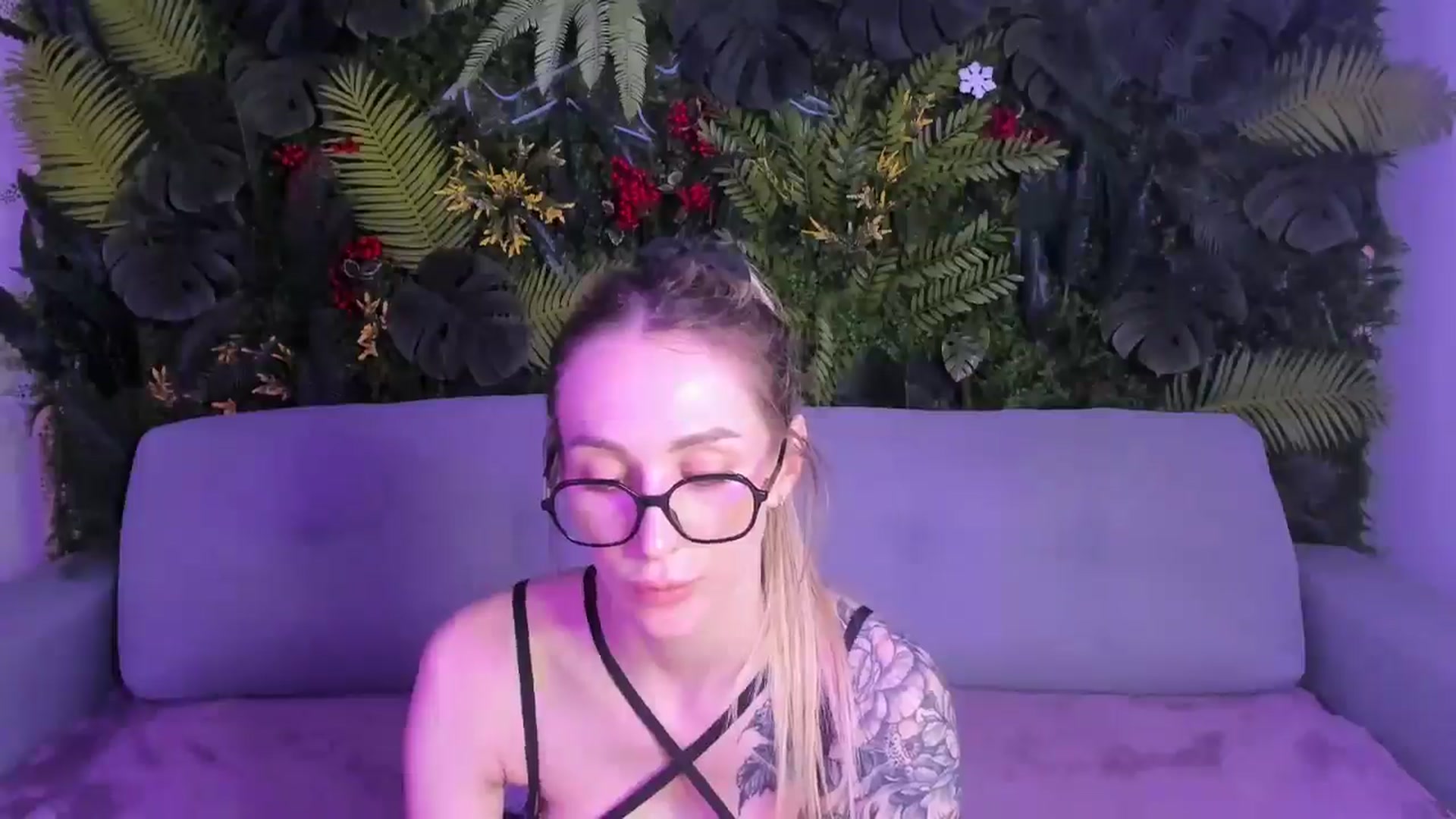 Gallery image thumbnail from Horny_Blond's myfreecams stream on, 03/10/2026, 12:04 image 5 of 20