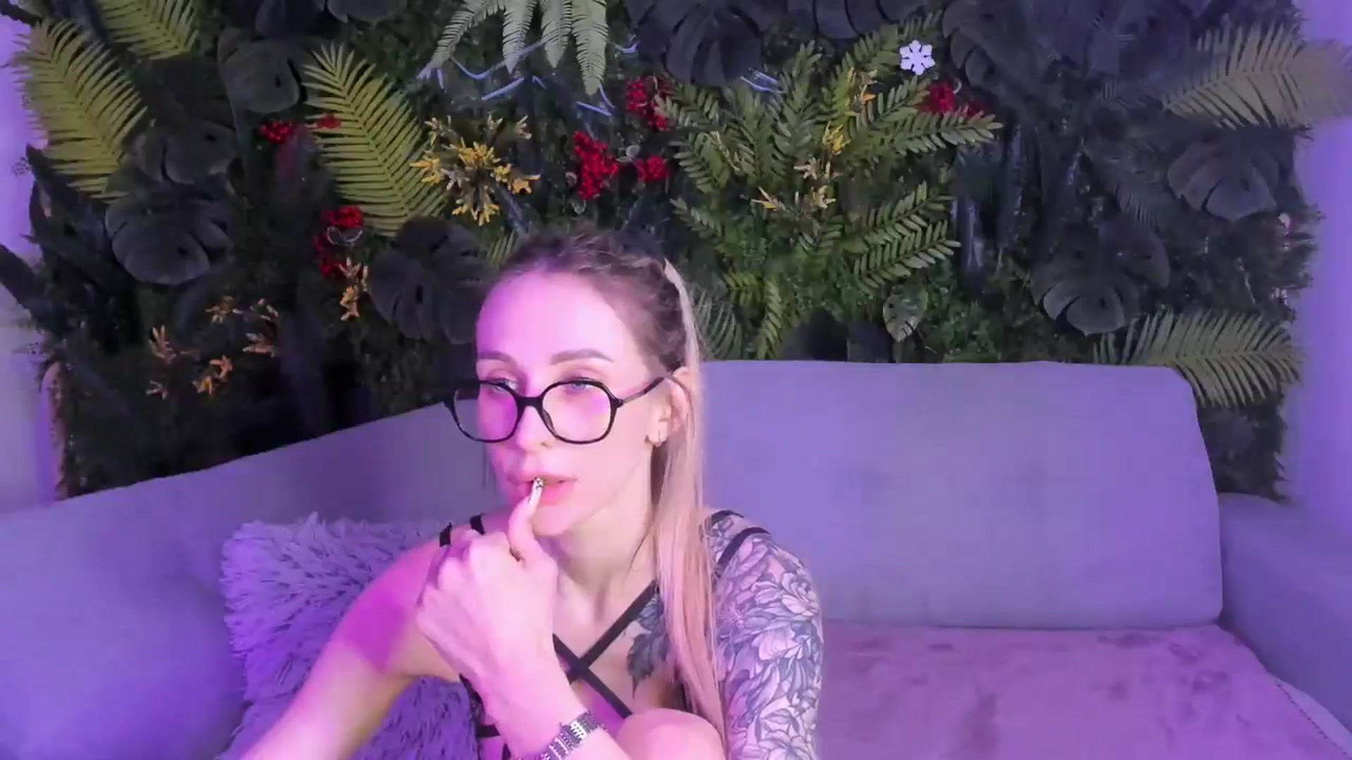 Gallery image thumbnail from Horny_Blond's myfreecams stream on, 03/10/2026, 12:43 image 3 of 20