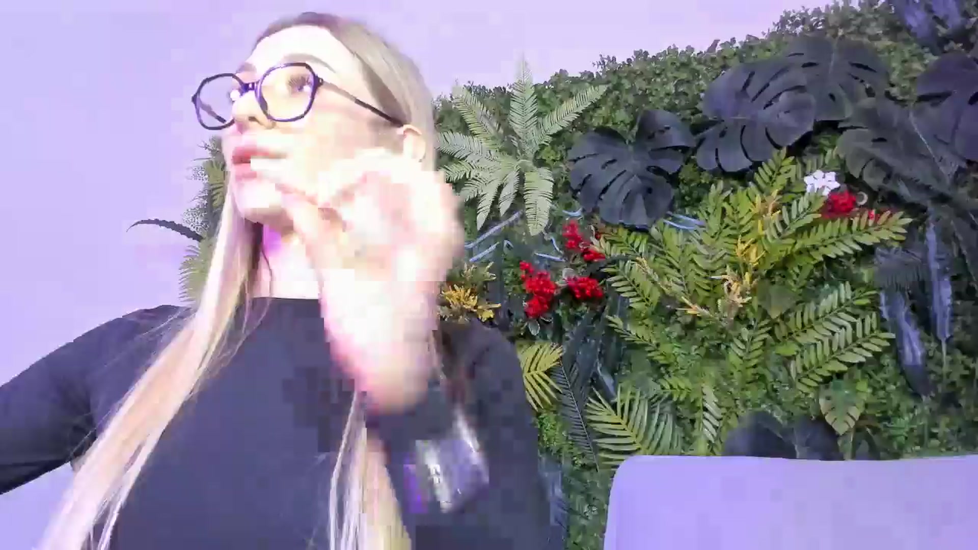 Gallery image thumbnail from Horny_Blond's myfreecams stream on, 03/12/2026, 10:49 image 15 of 20
