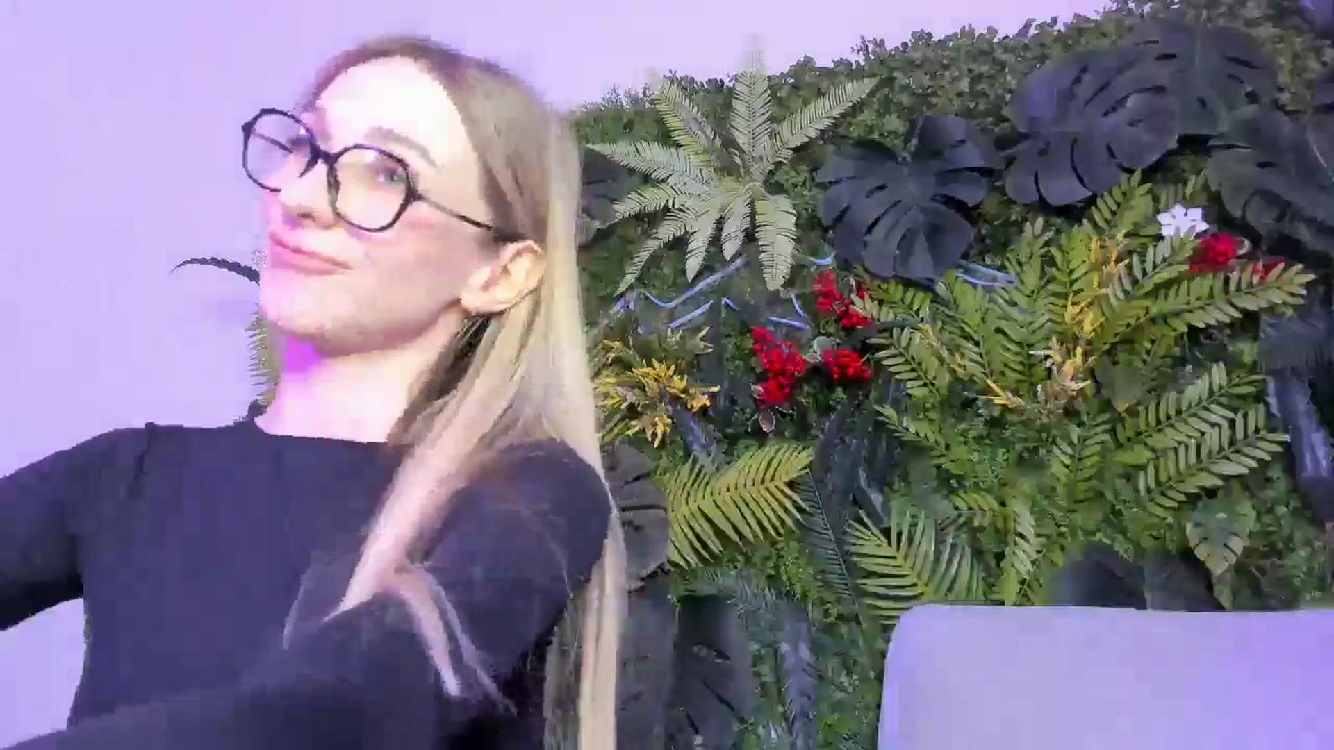 Gallery image thumbnail from Horny_Blond's myfreecams stream on, 03/12/2026, 11:06 image 18 of 20