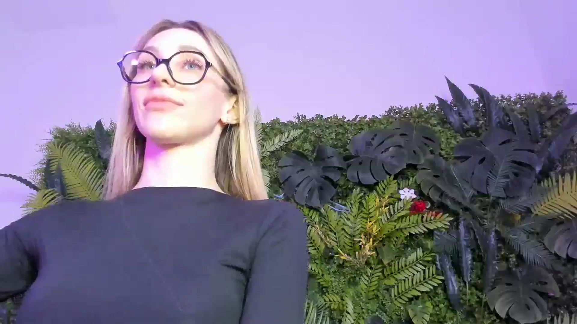 Gallery image thumbnail from Horny_Blond's myfreecams stream on, 03/12/2026, 12:44 image 10 of 20
