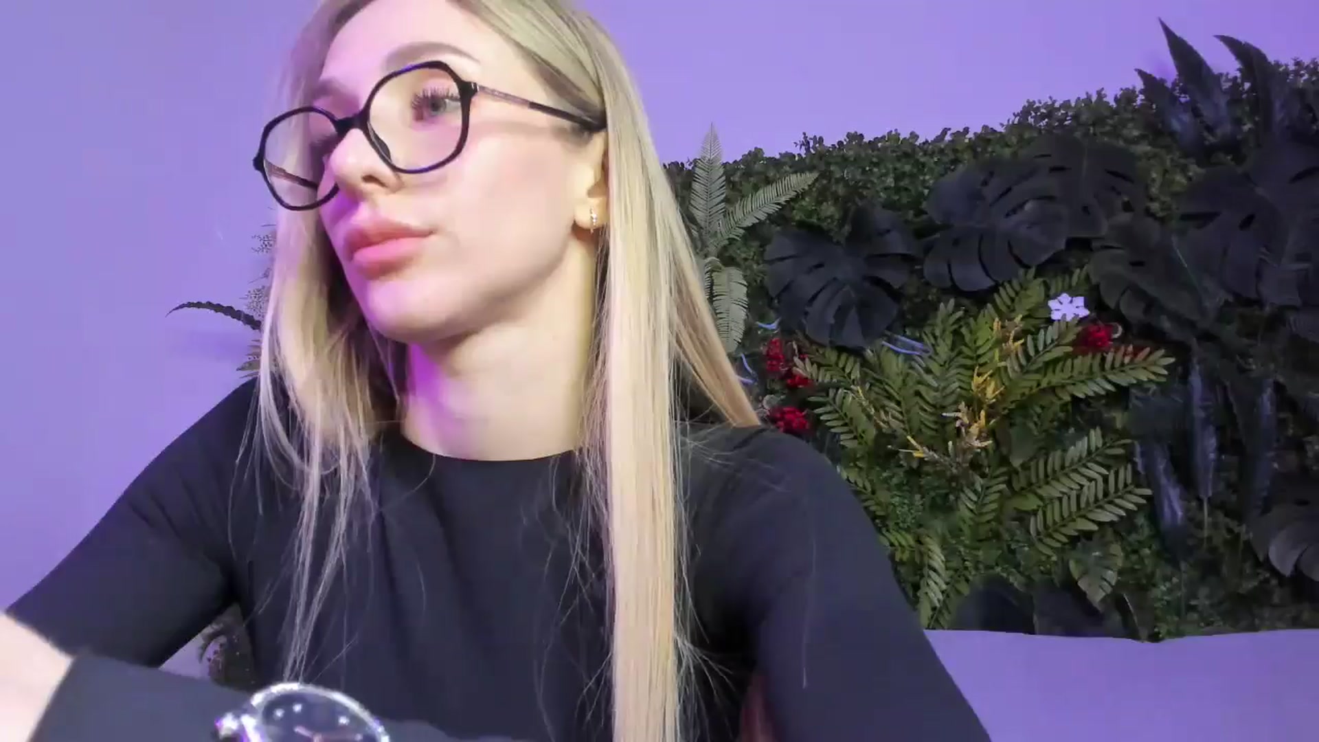 Gallery image thumbnail from Horny_Blond's myfreecams stream on, 03/12/2026, 12:44 image 16 of 20