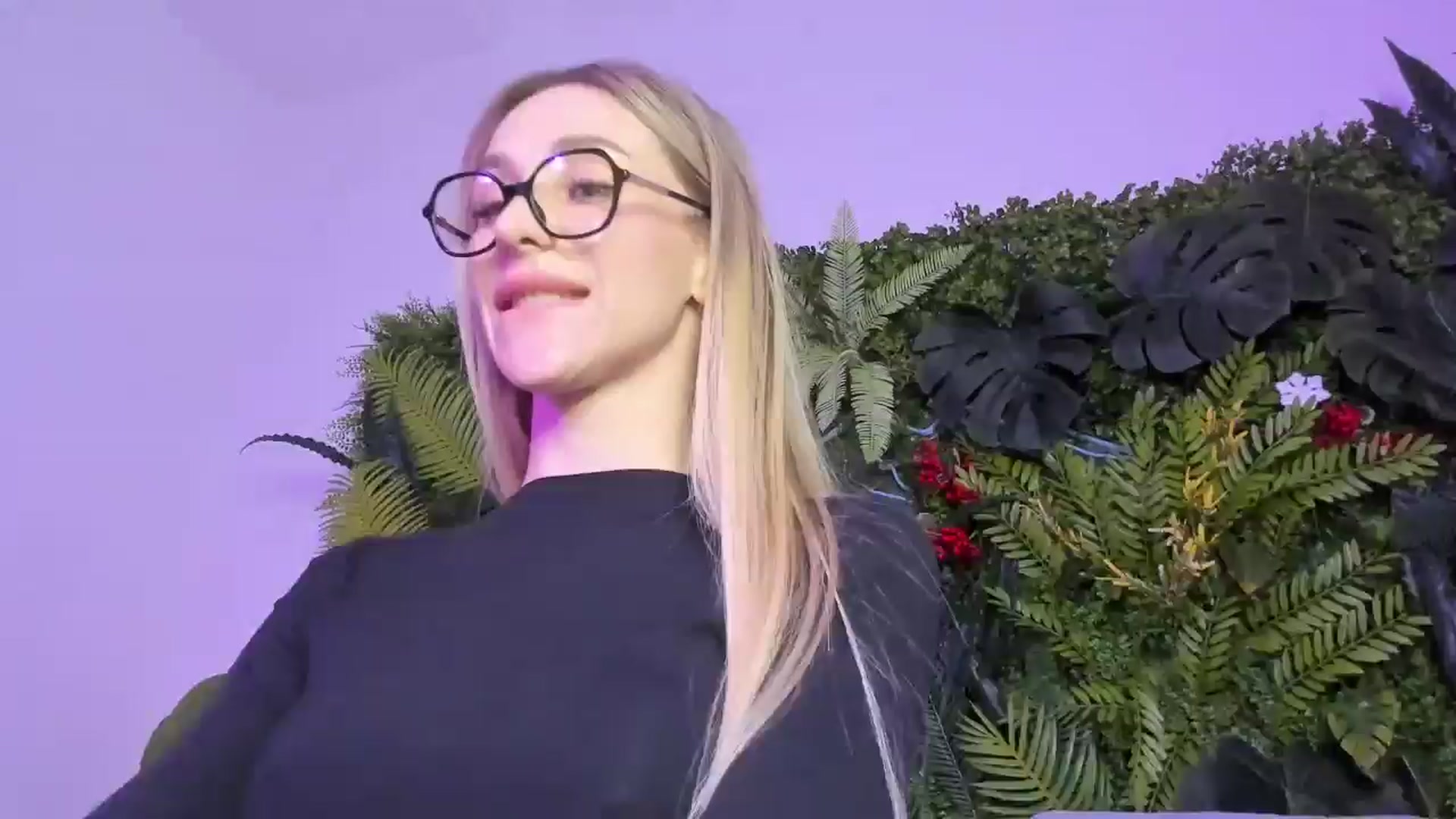 Gallery image thumbnail from Horny_Blond's myfreecams stream on, 03/12/2026, 14:37 image 1 of 20