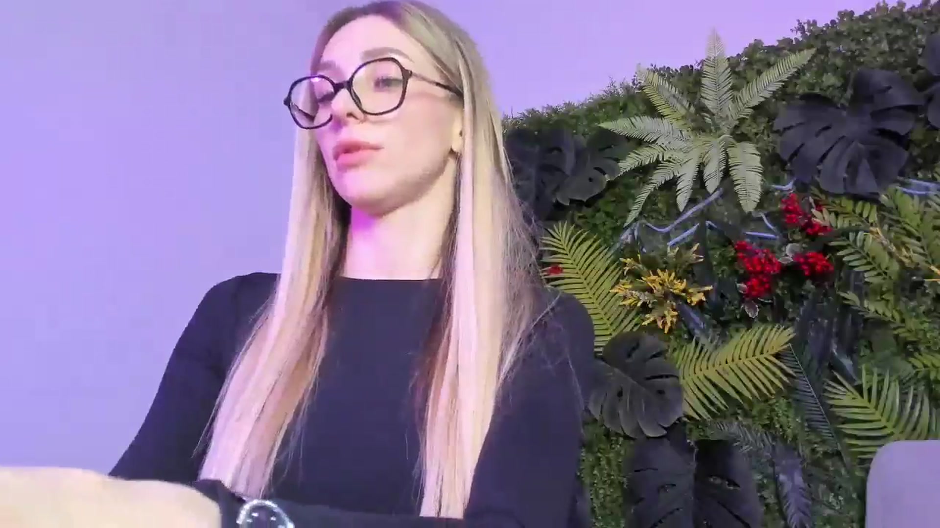 Gallery image thumbnail from Horny_Blond's myfreecams stream on, 03/12/2026, 15:51 image 18 of 20