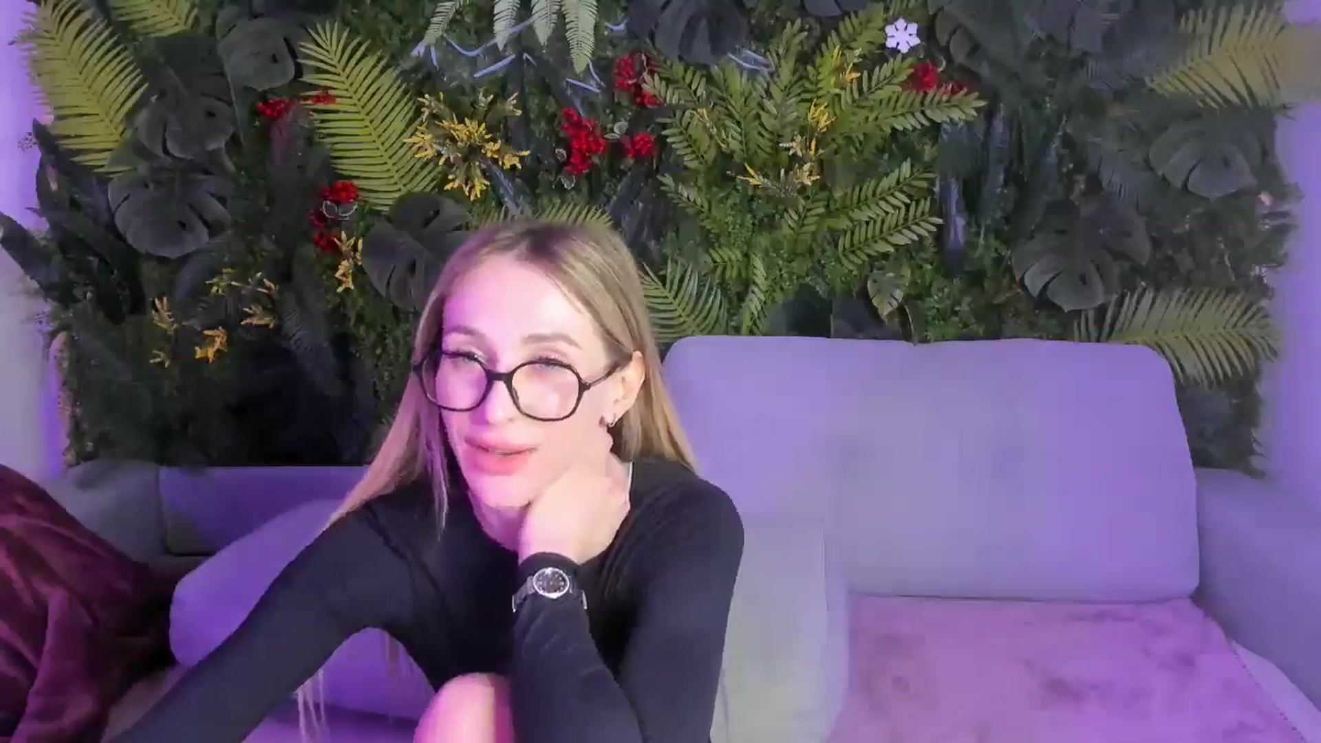 Gallery image thumbnail from Horny_Blond's myfreecams stream on, 03/12/2026, 15:51 image 8 of 20
