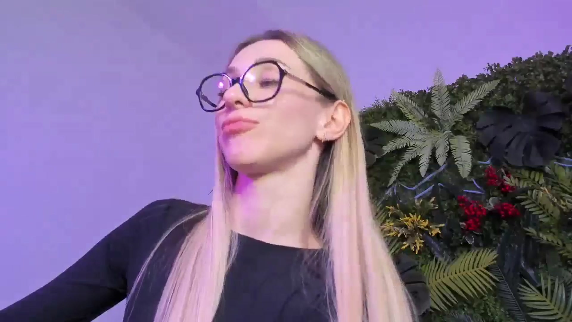 Gallery image thumbnail from Horny_Blond's myfreecams stream on, 03/12/2026, 15:51 image 13 of 20