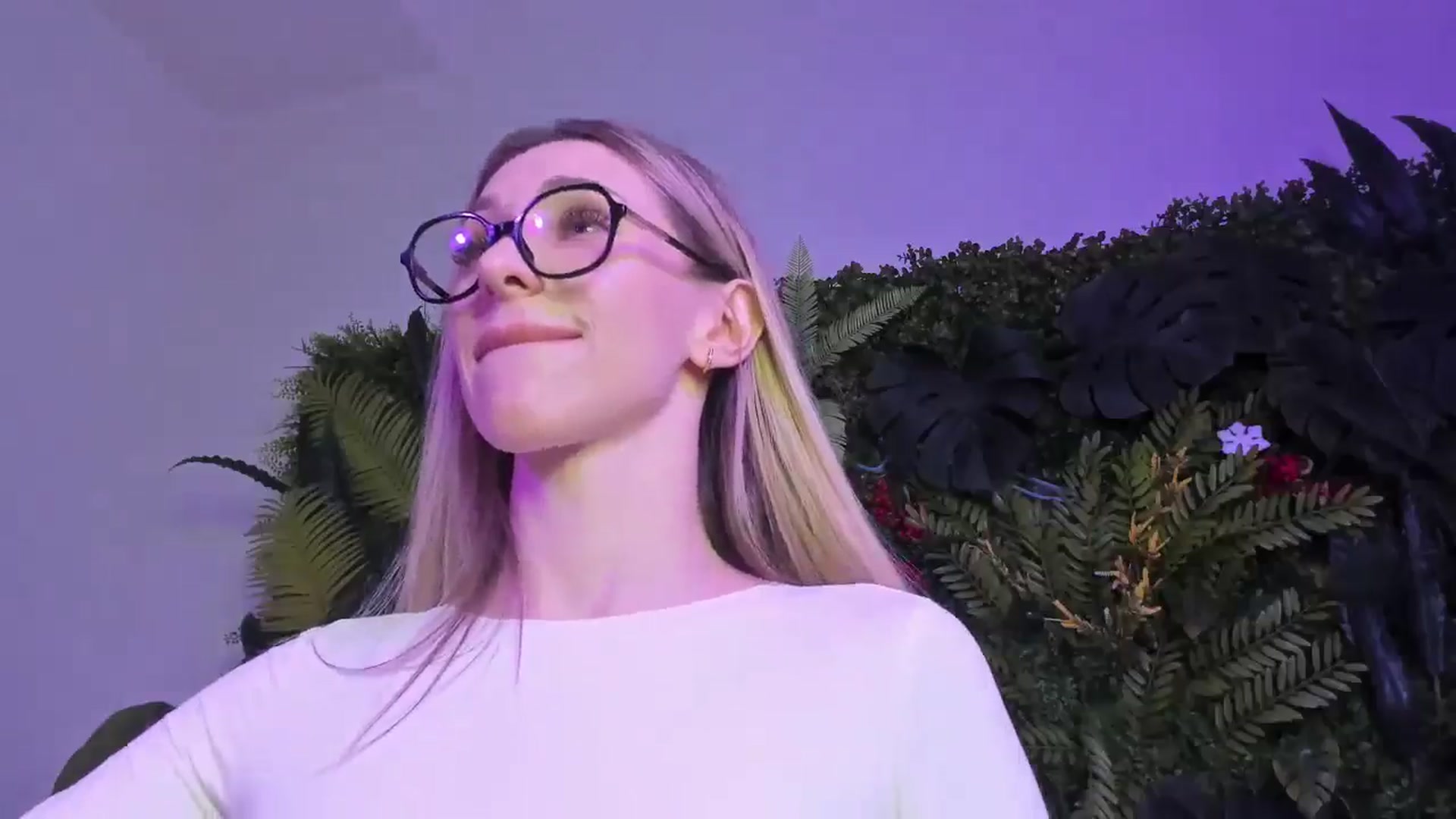 Gallery image thumbnail from Horny_Blond's myfreecams stream on, 03/14/2026, 12:13 image 7 of 20