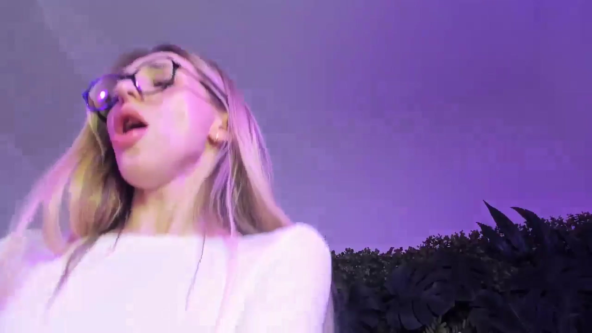 Gallery image thumbnail from Horny_Blond's myfreecams stream on, 03/14/2026, 13:06 image 5 of 20