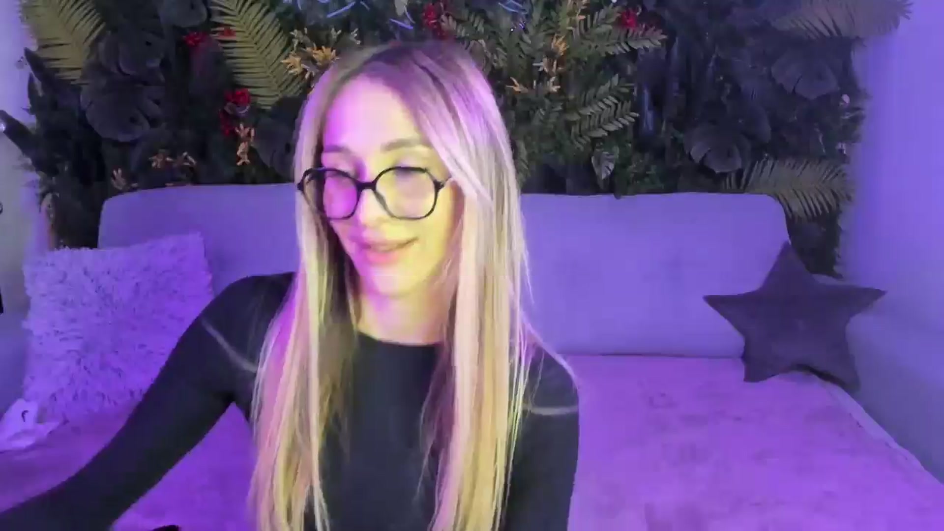 Gallery image thumbnail from Horny_Blond's myfreecams stream on, 03/15/2026, 11:02 image 14 of 20