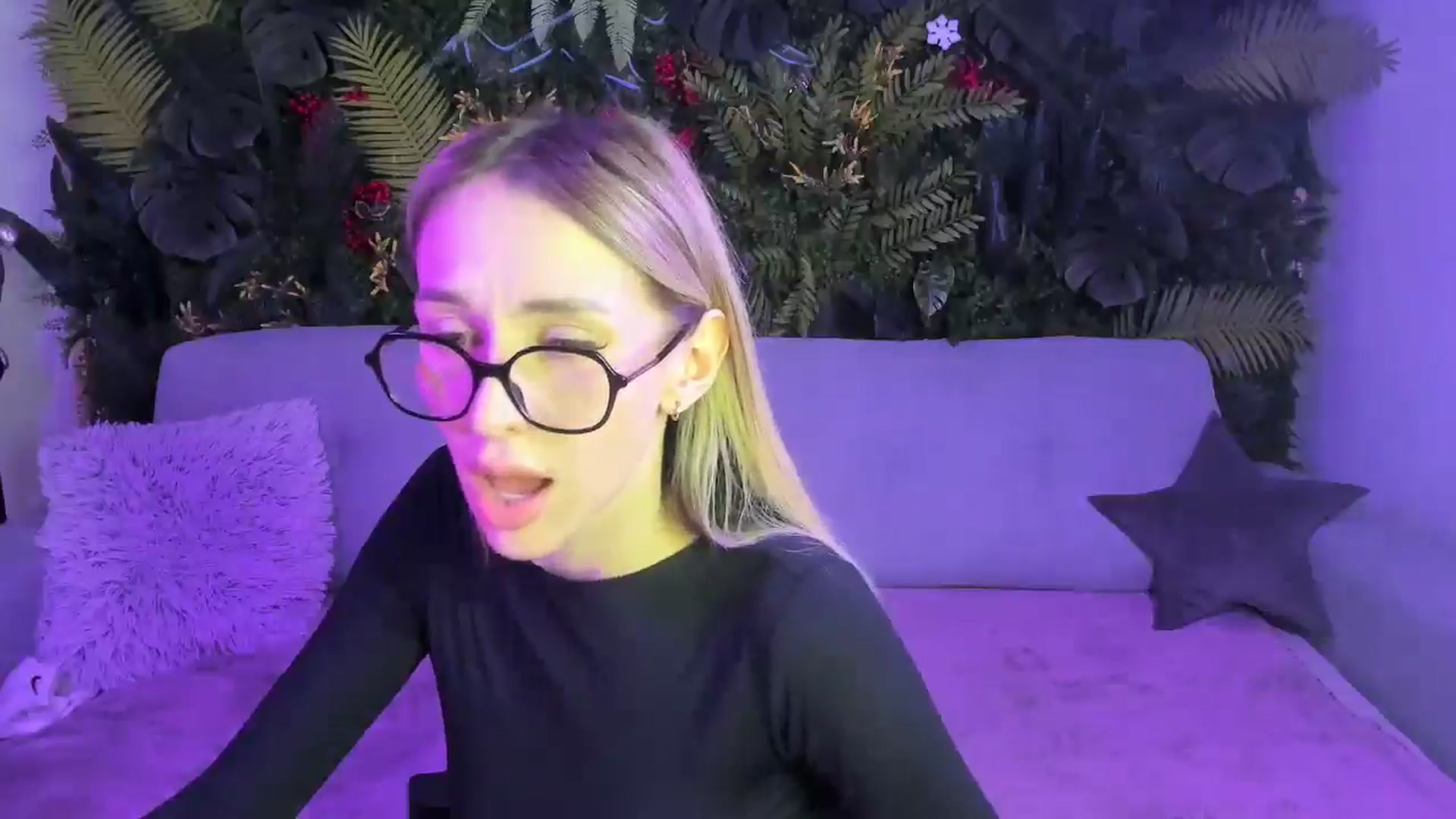Gallery image thumbnail from Horny_Blond's myfreecams stream on, 03/15/2026, 12:11 image 16 of 20
