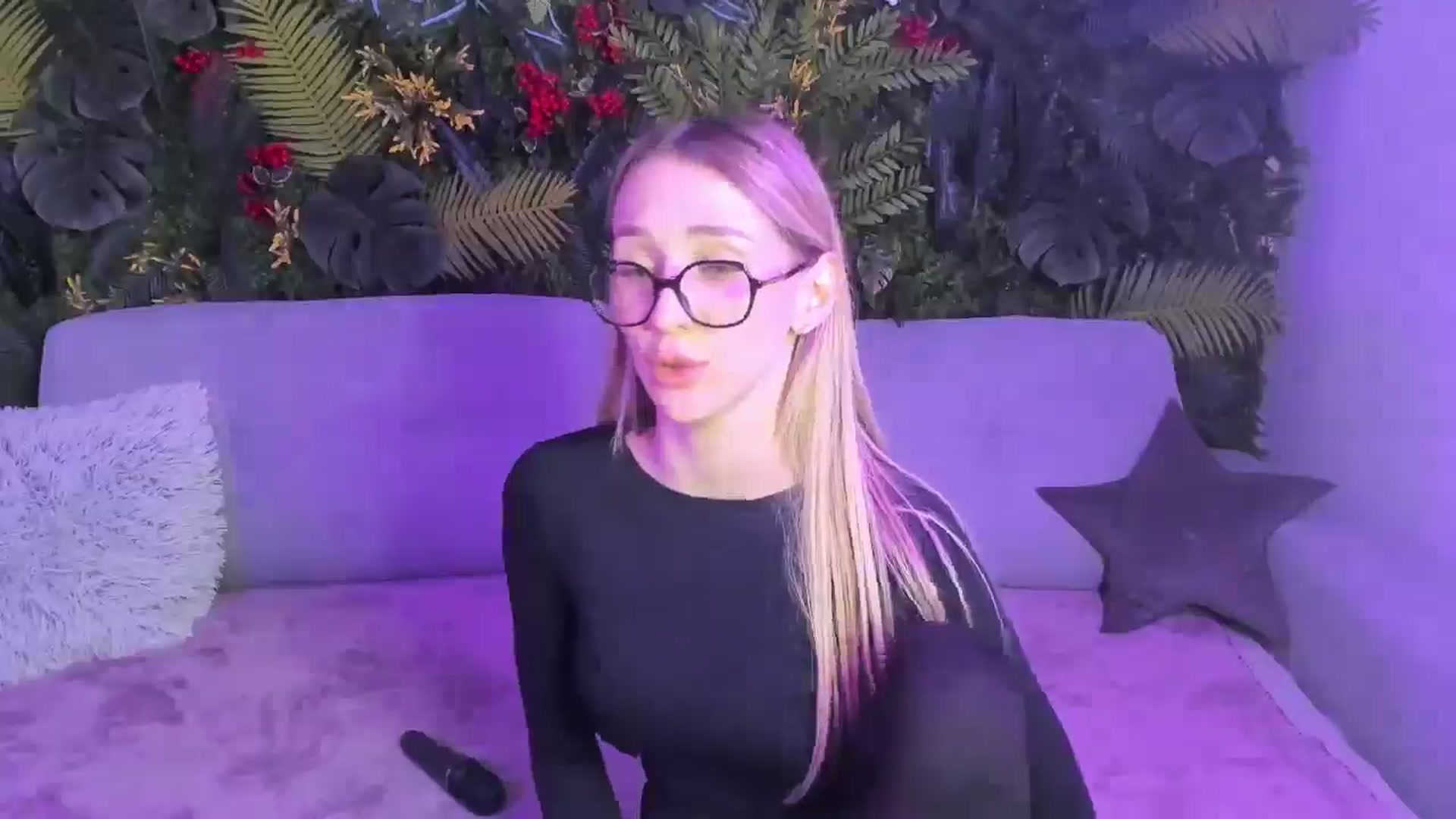 Gallery image thumbnail from Horny_Blond's myfreecams stream on, 03/15/2026, 14:58 image 14 of 20