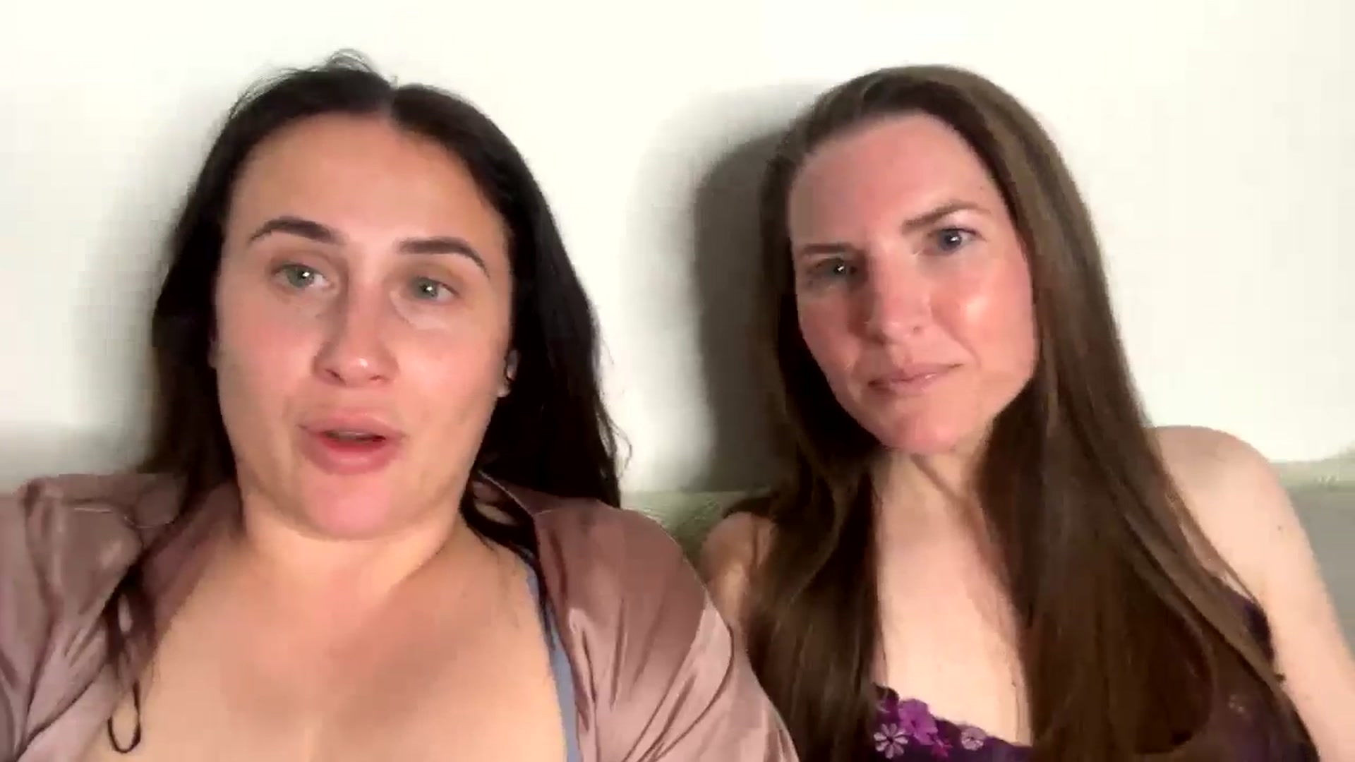 Gallery image thumbnail from Hornyharriet1's myfreecams stream on, 04/24/2024, 23:23 image 3 of 20