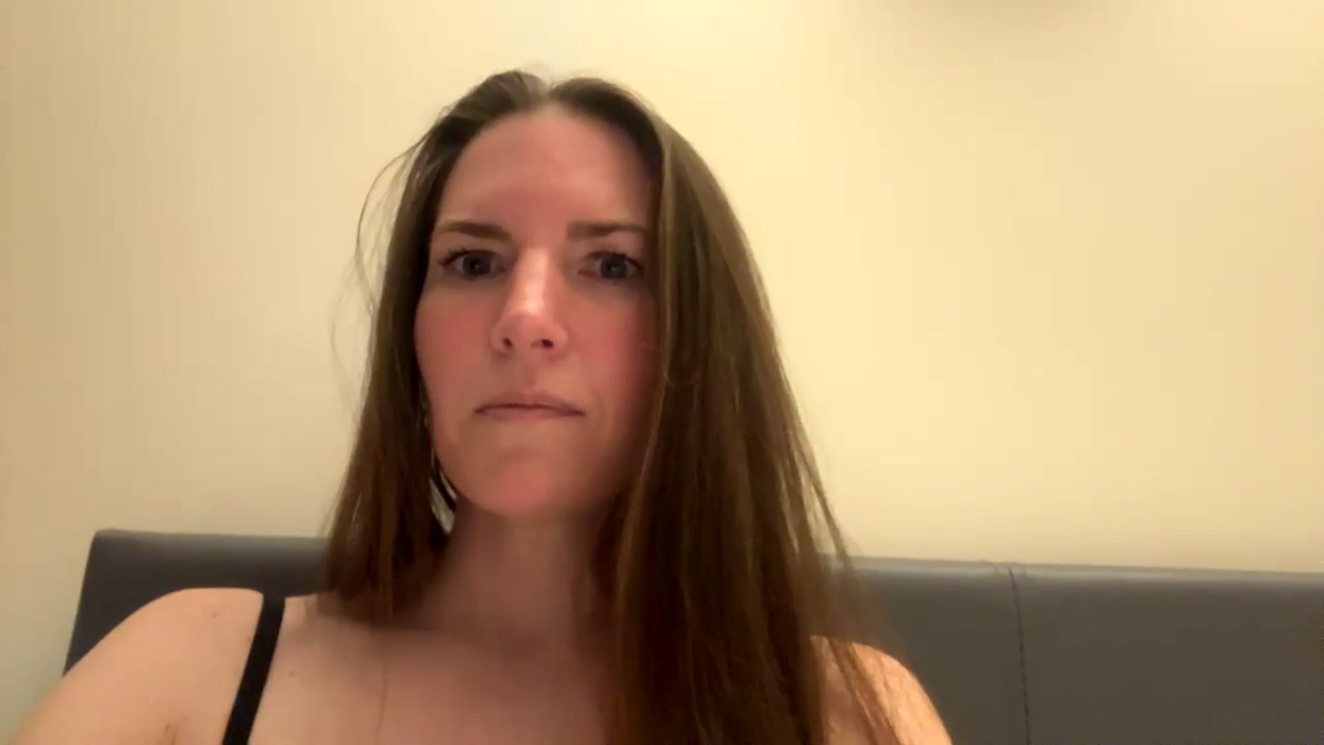 Gallery image thumbnail from Hornyharriet1's myfreecams stream on, 04/25/2024, 22:16 image 16 of 20