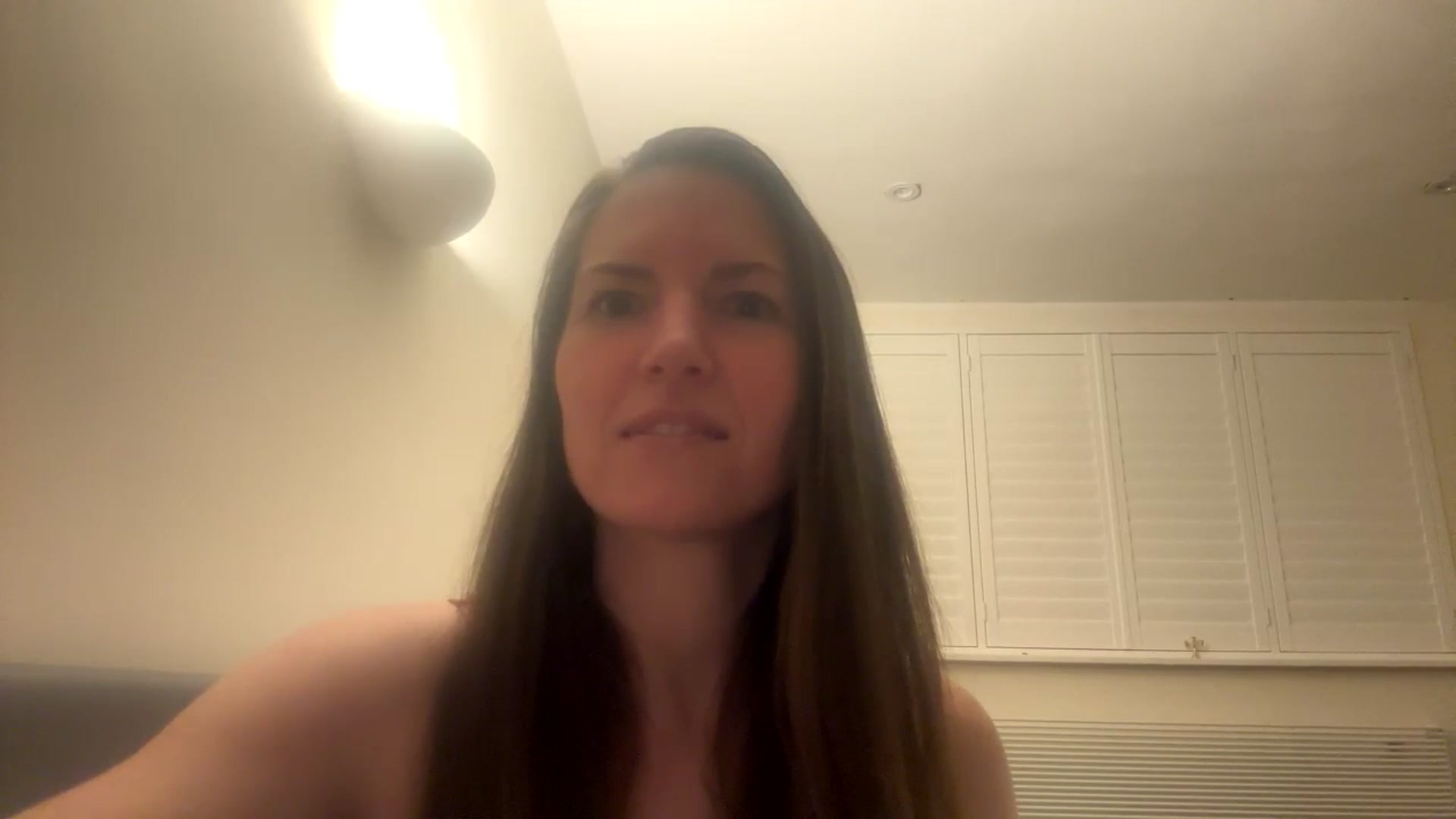 Gallery image thumbnail from Hornyharriet1's myfreecams stream on, 04/28/2024, 24:01 image 3 of 20