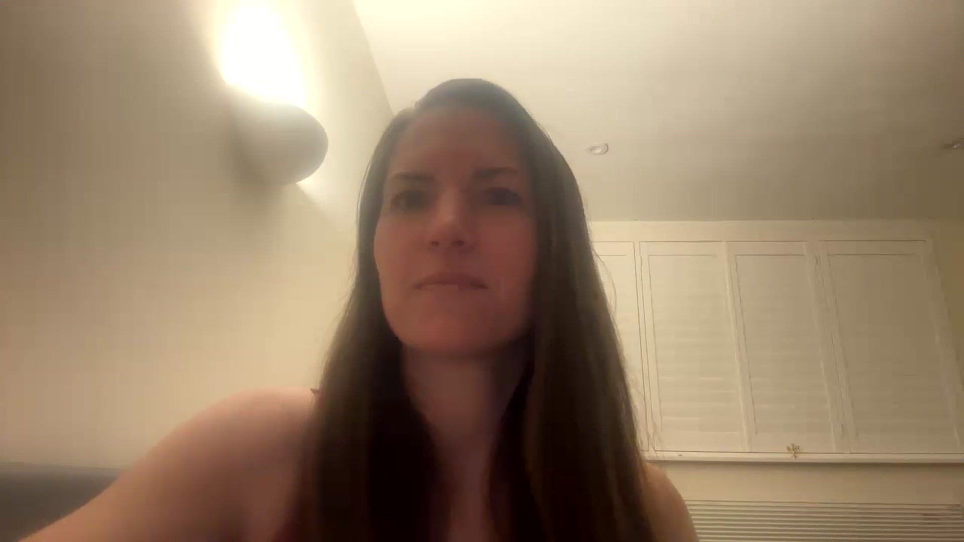 Gallery image thumbnail from Hornyharriet1's myfreecams stream on, 04/28/2024, 24:01 image 6 of 20