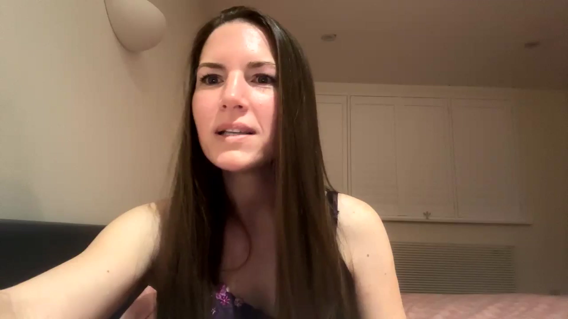Gallery image thumbnail from Hornyharriet1's myfreecams stream on, 05/02/2024, 05:02 image 1 of 20