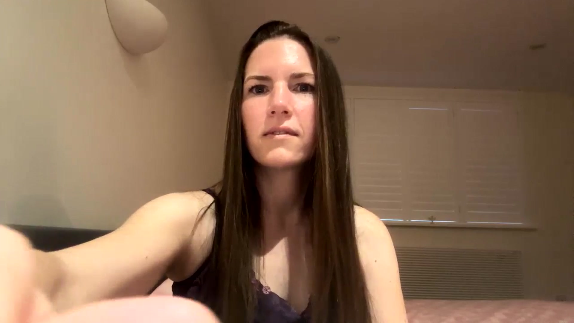 Gallery image thumbnail from Hornyharriet1's myfreecams stream on, 05/02/2024, 05:02 image 14 of 20