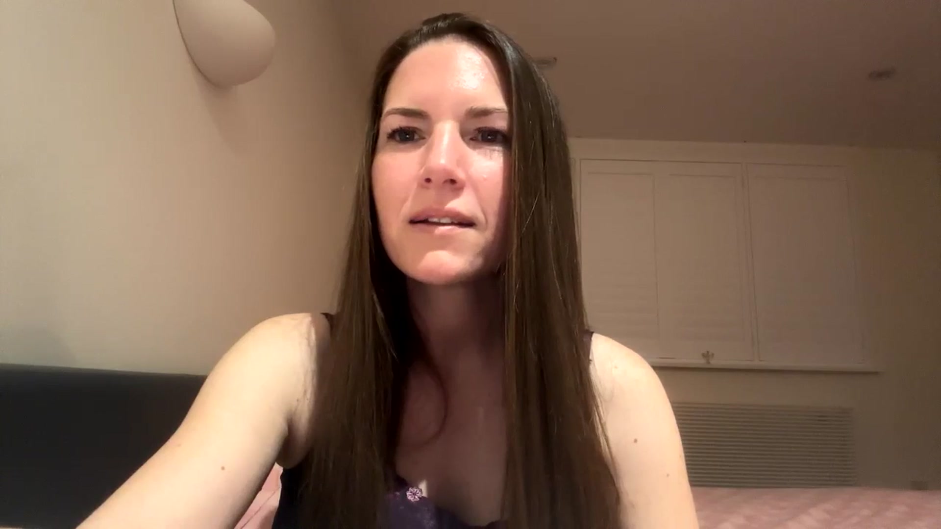 Gallery image thumbnail from Hornyharriet1's myfreecams stream on, 05/02/2024, 05:02 image 2 of 20