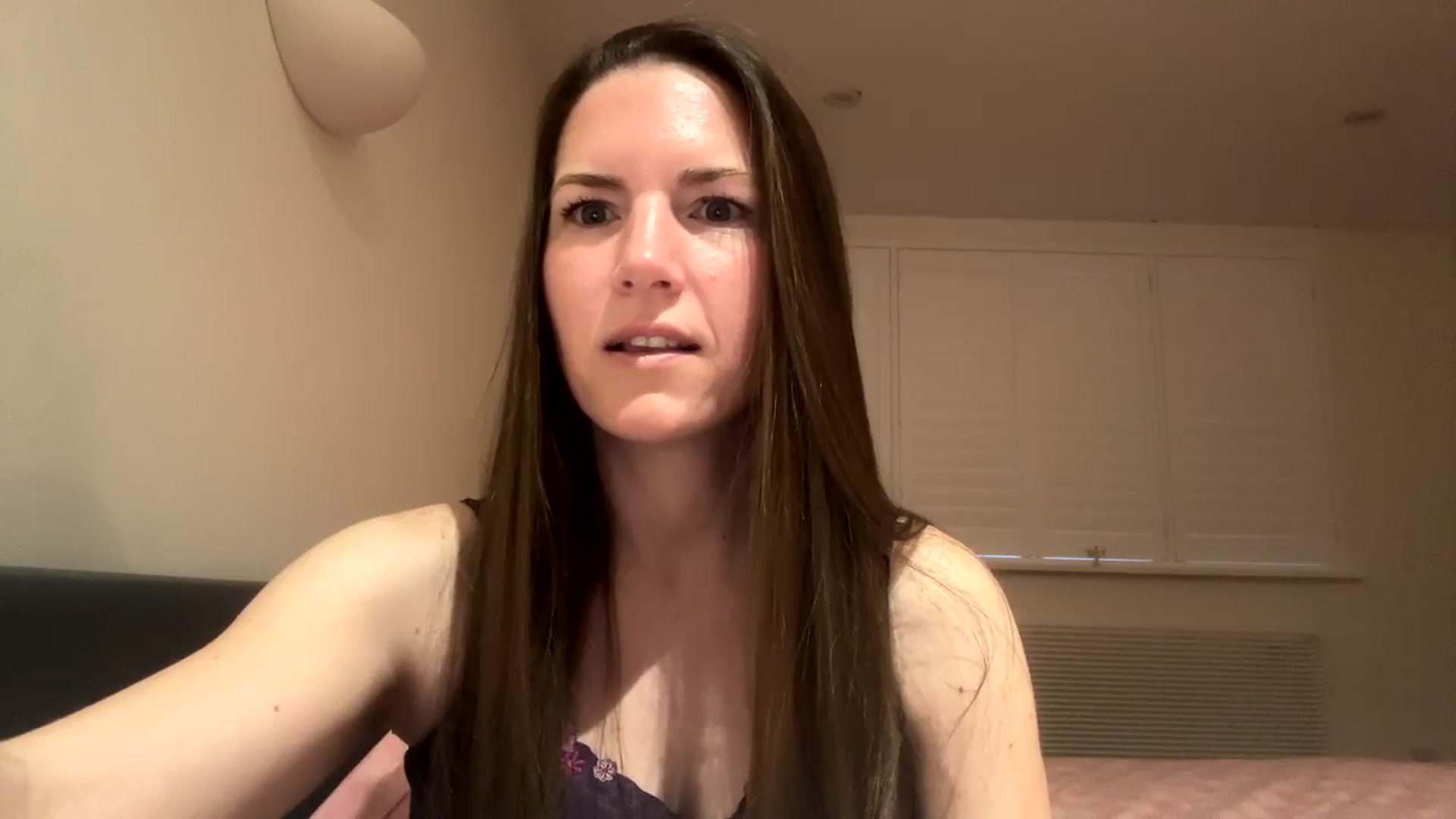 Gallery image thumbnail from Hornyharriet1's myfreecams stream on, 05/02/2024, 05:02 image 8 of 20