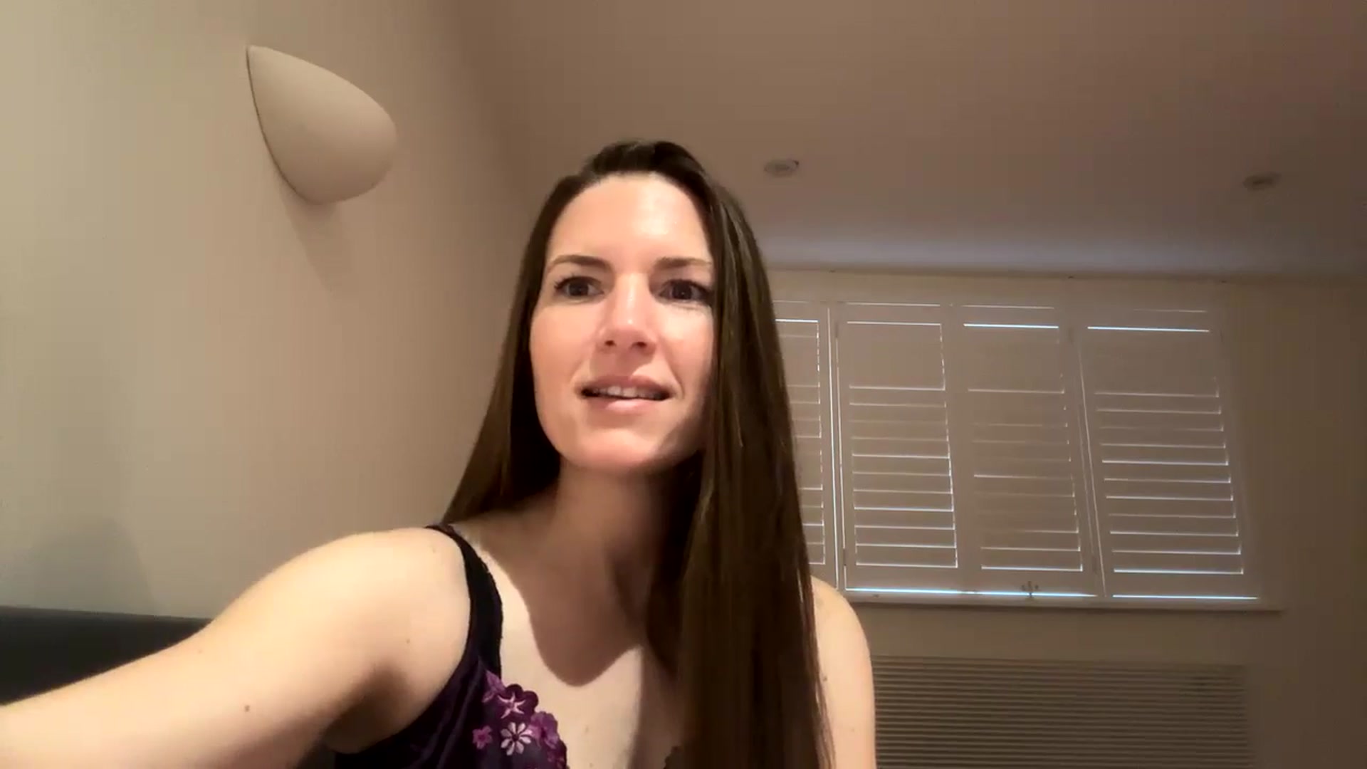 Gallery image thumbnail from Hornyharriet1's myfreecams stream on, 05/02/2024, 05:32 image 18 of 20