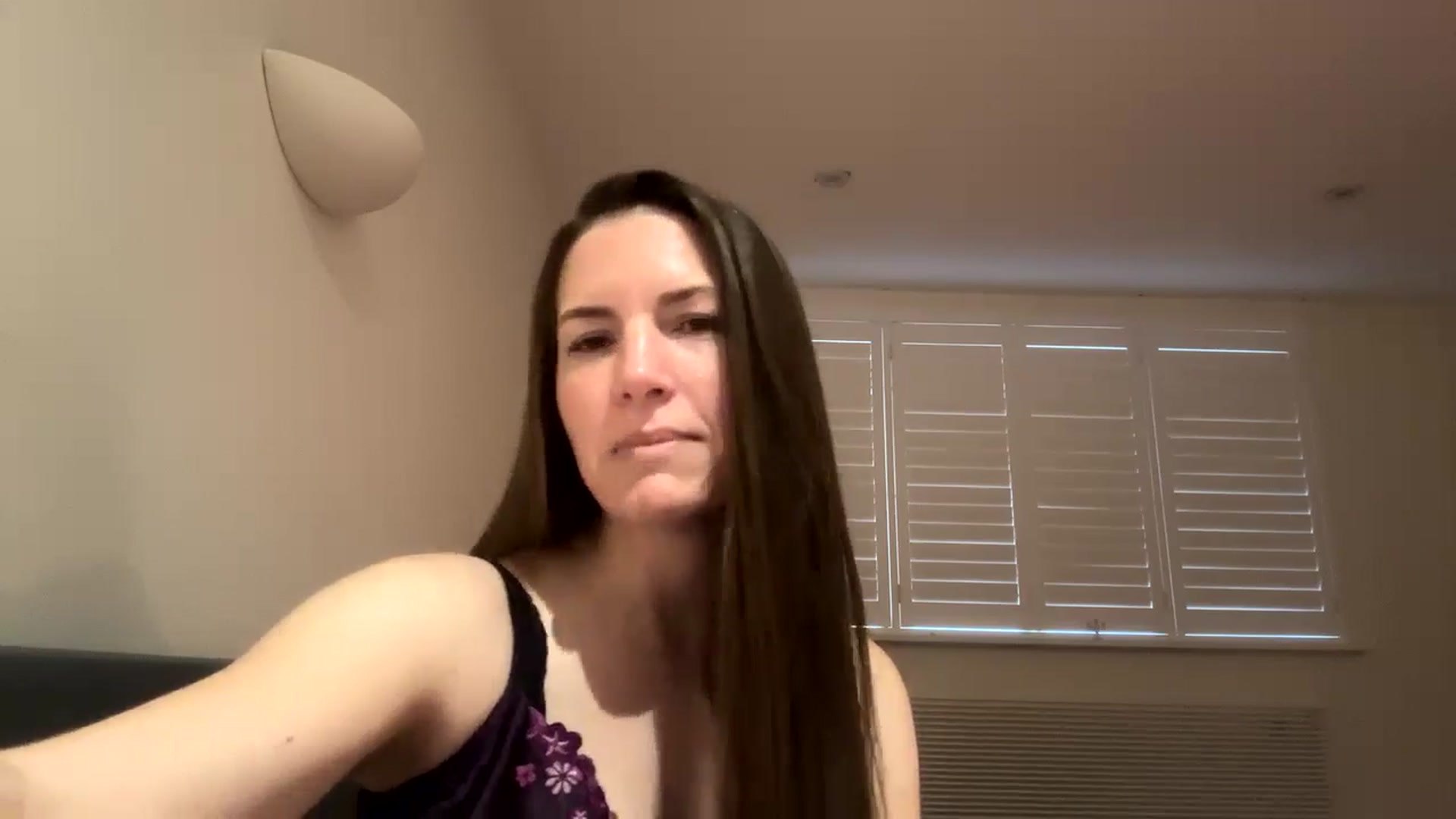 Gallery image thumbnail from Hornyharriet1's myfreecams stream on, 05/02/2024, 05:32 image 19 of 20