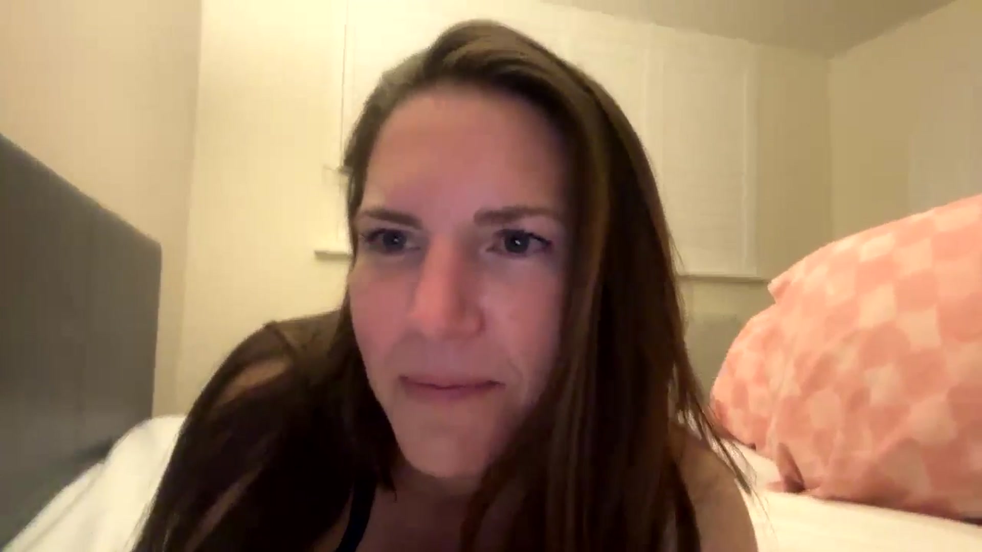 Gallery image thumbnail from Hornyharriet1's myfreecams stream on, 05/15/2024, 22:12 image 18 of 20