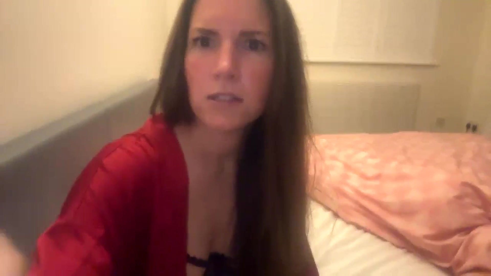 Gallery image thumbnail from Hornyharriet1's myfreecams stream on, 05/18/2024, 20:32 image 12 of 20